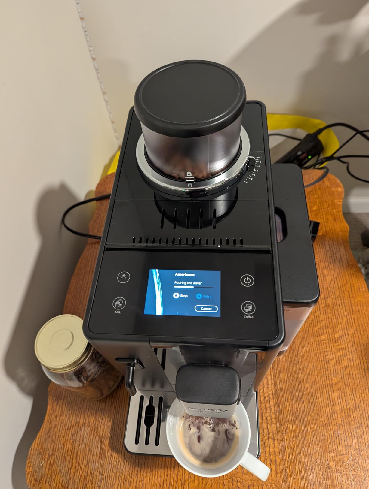 De'Longhi Rivelia Automatic Espresso Machine, Milk Frother, Black | Removable Bean Hoppers, 18 One-Touch Recipes, Milk Frother, 4 Unique Colors customer photo 1