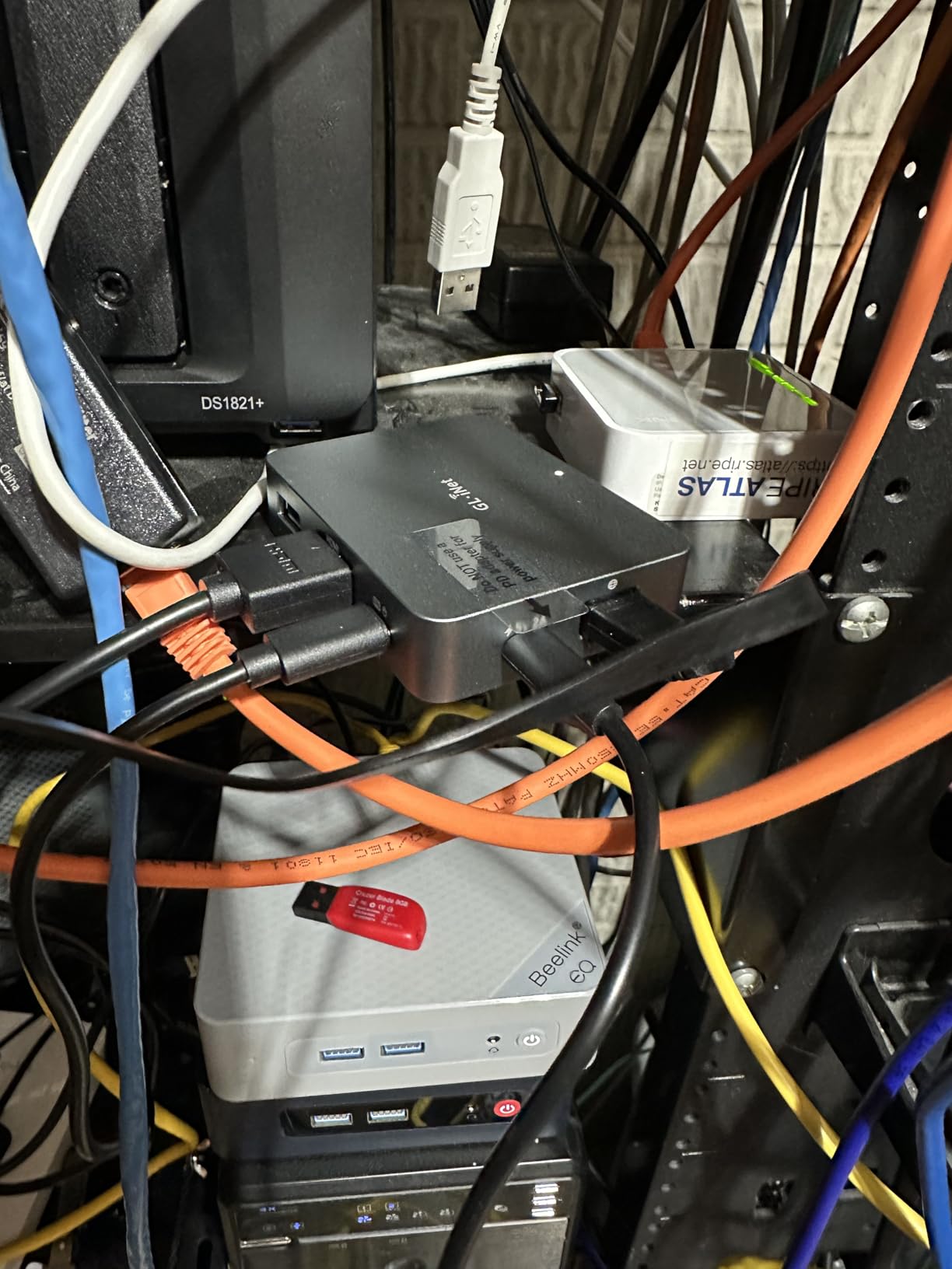 GL.iNet Comet (GL-RM1) Remote KVM Over Internet, 4K@30Hz Tailscale Support,Remote Keyboard, Video, Mouse, Install OS Via BIOS Control, Adapted KVM Switches for Home Offices,Data Center customer photo 1