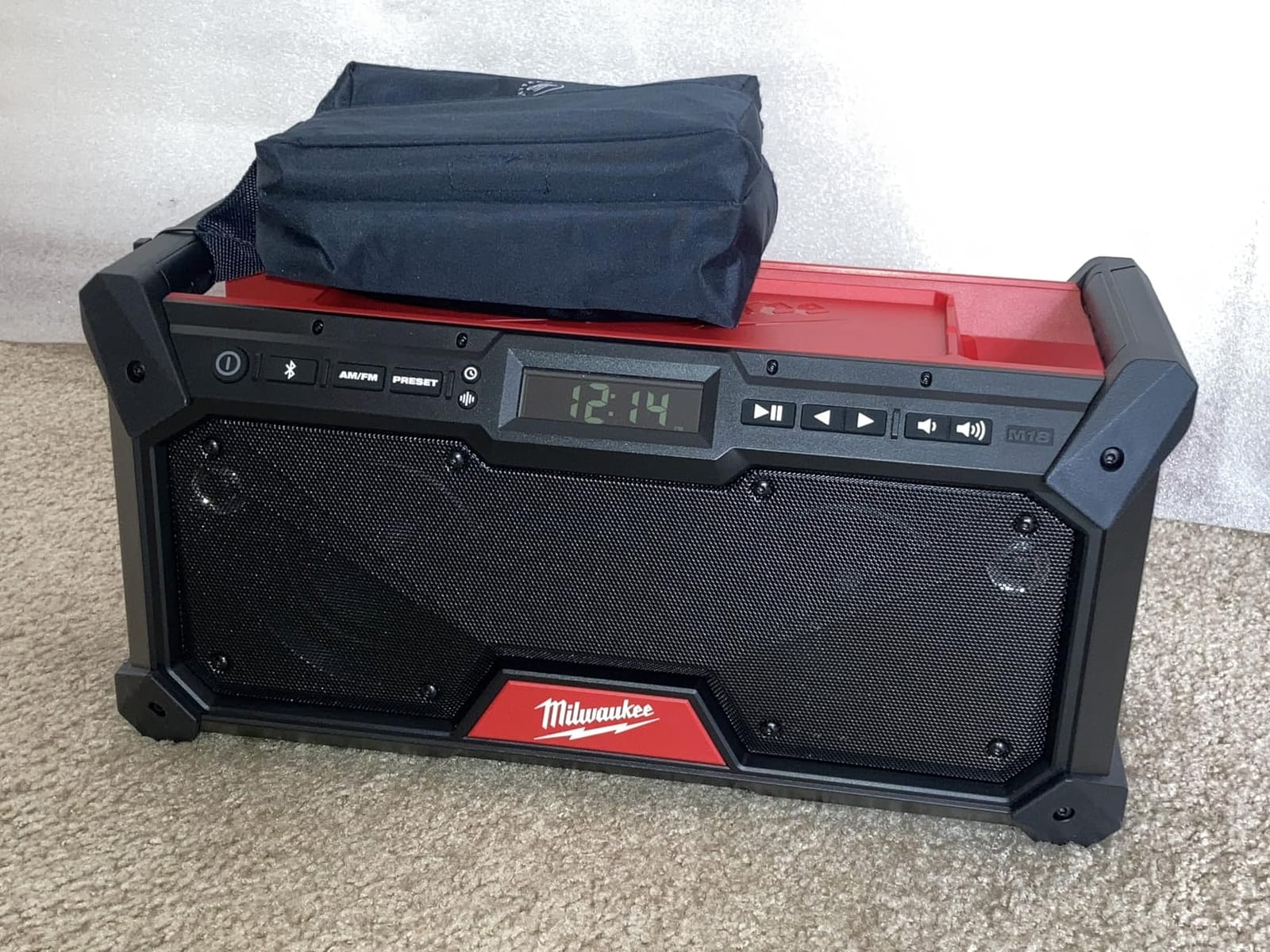 Milwaukee M18 Bluetooth Jobsite Radio Bare Tool customer photo 1