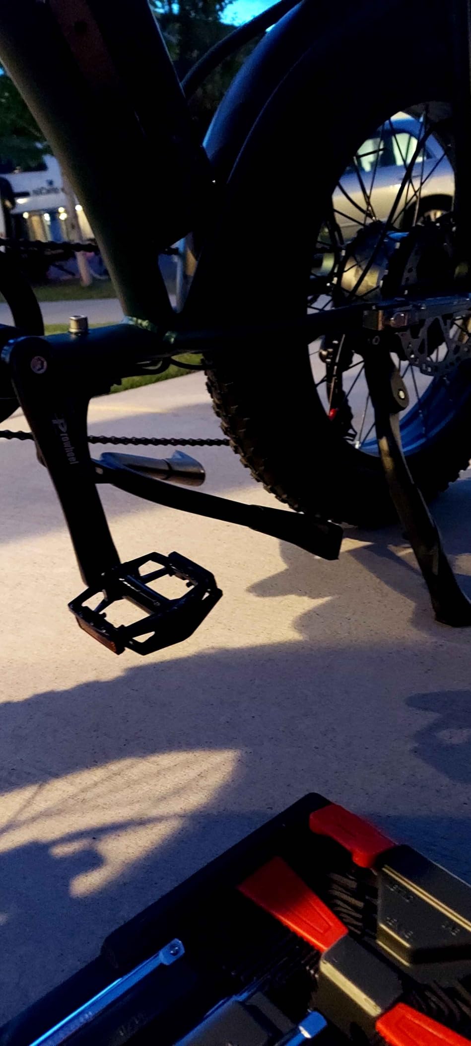 Dual Battery Electric Bike for Adults, 52V50AH Long Range Cargo Ebike Up to 200 Miles, Peak 3000W Dual Motor Fat Tire Electric Bike, 31MPH All Terrain Commuter E-Bike with Hydraulic Brakes customer photo 1