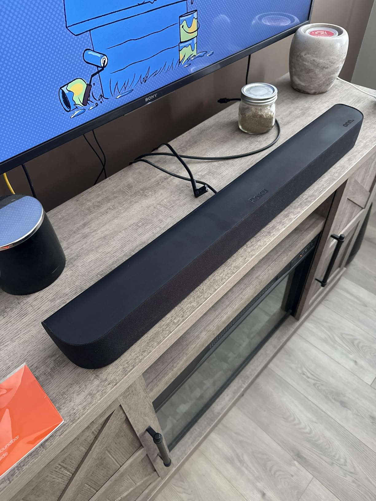 onn. Roku Smart Soundbar - Built-in 4K Streaming customer photo 1