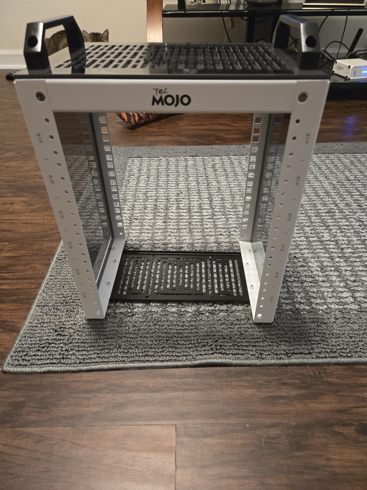 Tecmojo 6U Network Rack, 10 inch Mini Server Rack with 2 Side Translucent Panels & 2 Top Handles, 7.87 inch Deep, for 10 inch IT Equipment & A/V Devices, White customer photo 1
