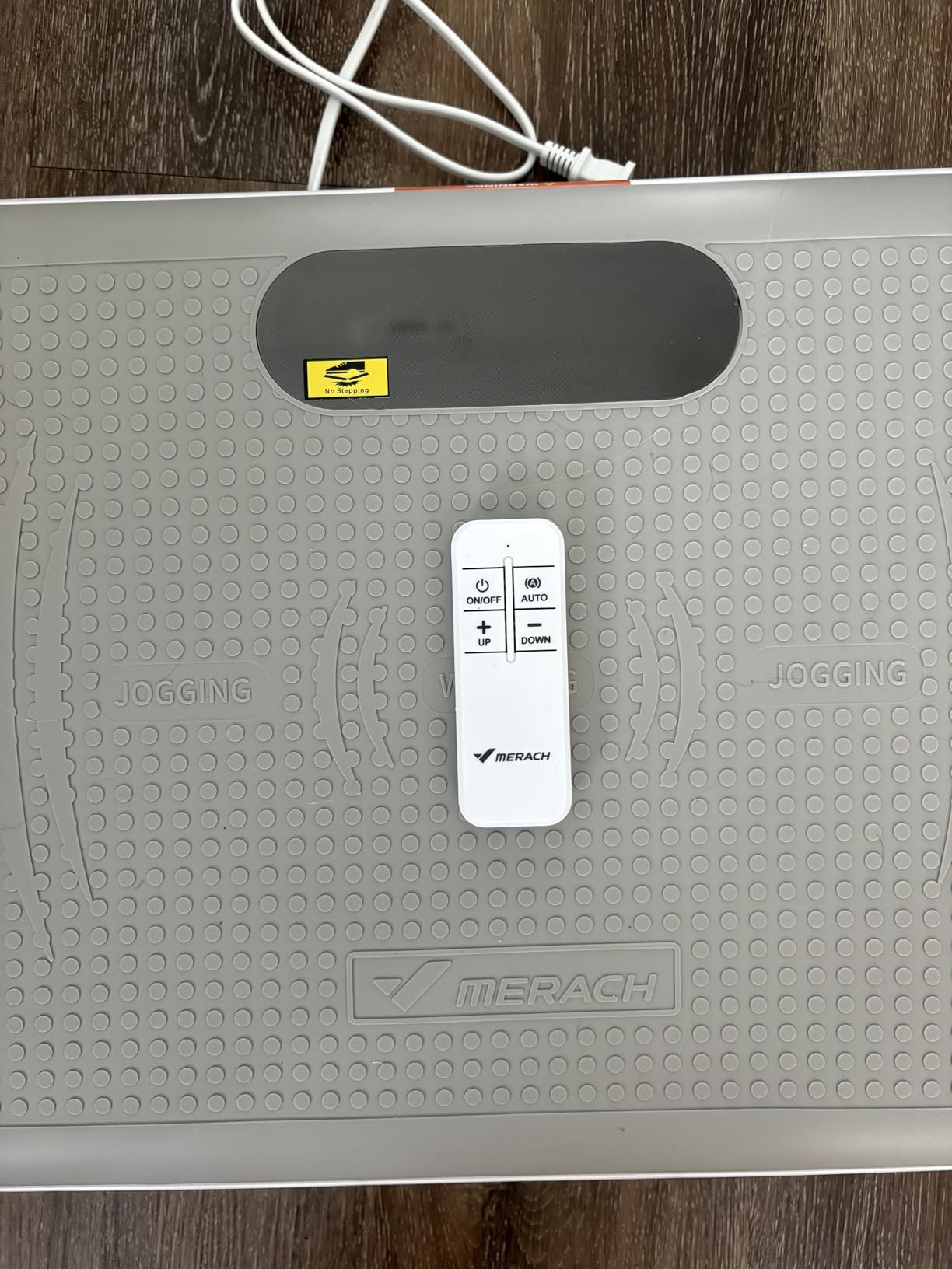 Merach CV40 Curved Vibration Plate Exercise Machine with 440lbs Capacity | 200W Powerful Motor, 13mm Amplitude, Shake Plate for Lymphatic Drainage, Bluetooth, Silicone Pedal, Resistance Band, Home Gym customer photo 1
