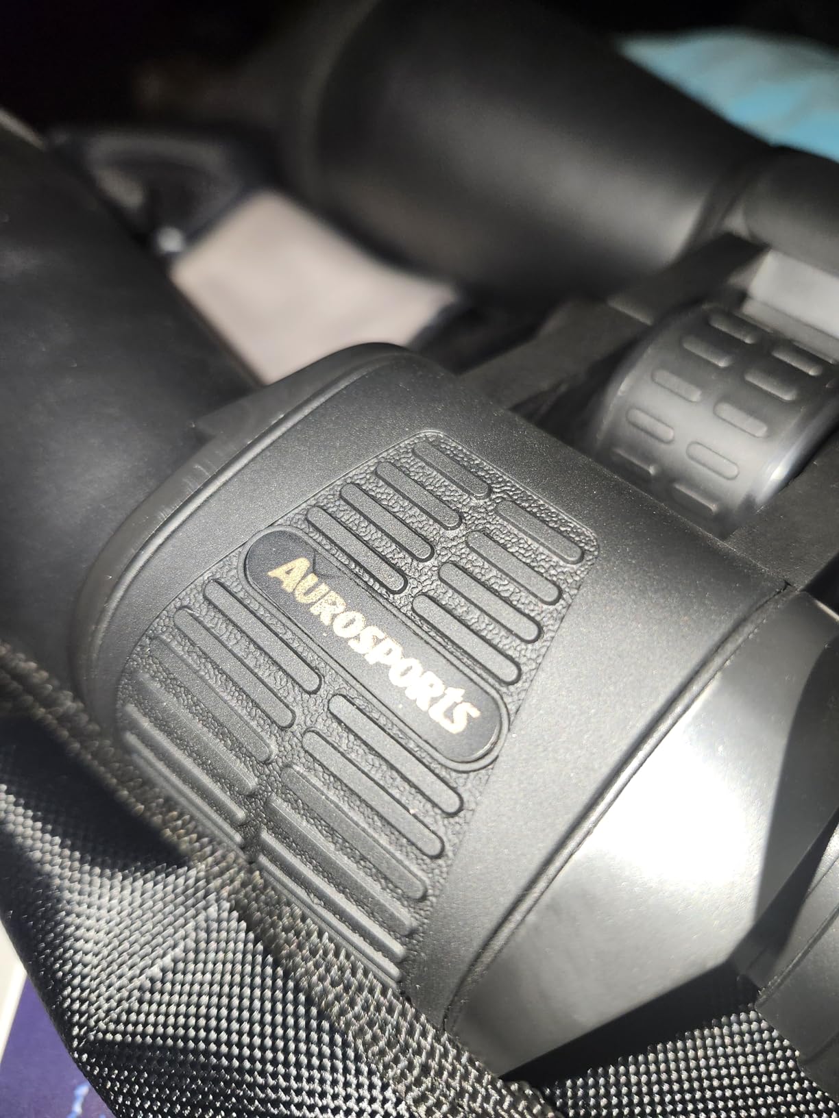Aurosports 20x80 High Powered Binoculars, 80mm Large Aperture for Adults | Clear low light vision, Long range, 80mm objective lens customer photo 2