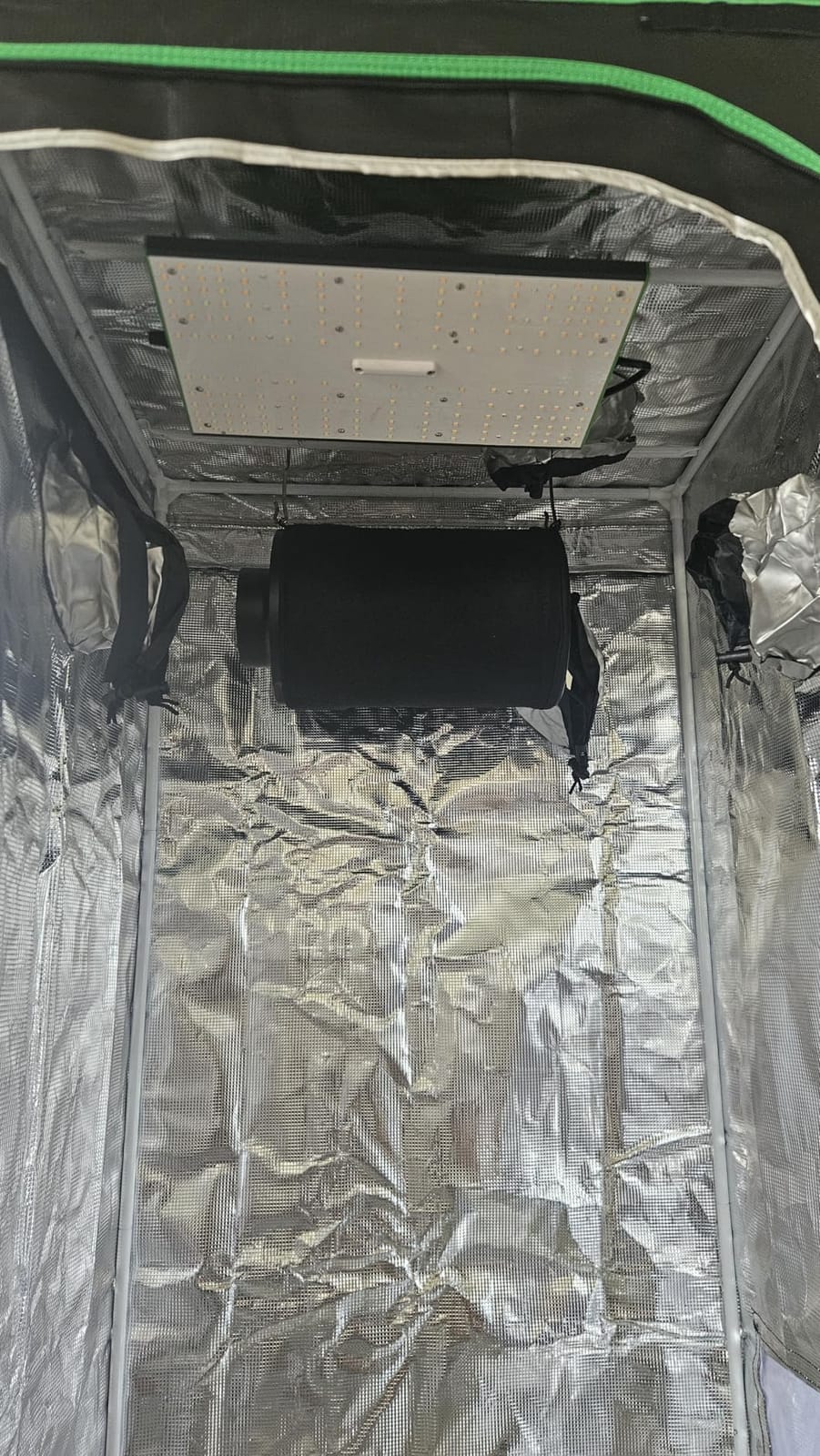 Grow Tent Complete Setup 2x2, 70W Full Spectrum LED Grow Light & 24
