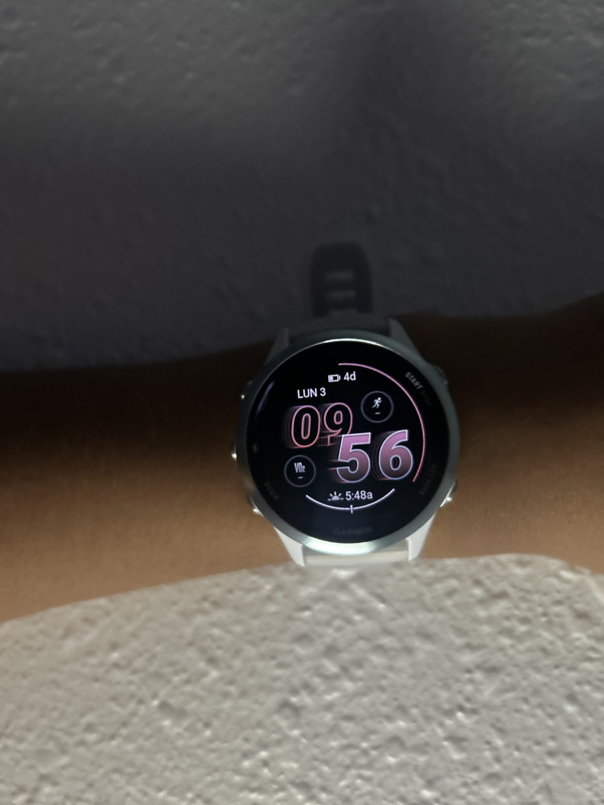 Garmin Forerunner 570, 42mm, Aluminum, Bone/Mango | Smaller-Sized Advanced GPS Running & Triathlon Smartwatch, AMOLED Display, Training & Recovery Features customer photo 2