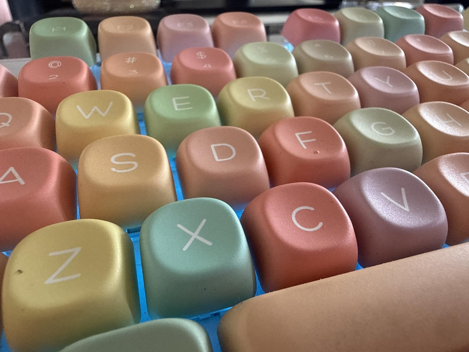 dagaladoo PBT Keyboard keycaps, Matcha moa keycaps, Green Frog | Dye Sublimation custom Keyboard caps, Cute keycaps for most Cherry Gateron MX Switches Mechanical Keyboards, 132-keys customer photo 1