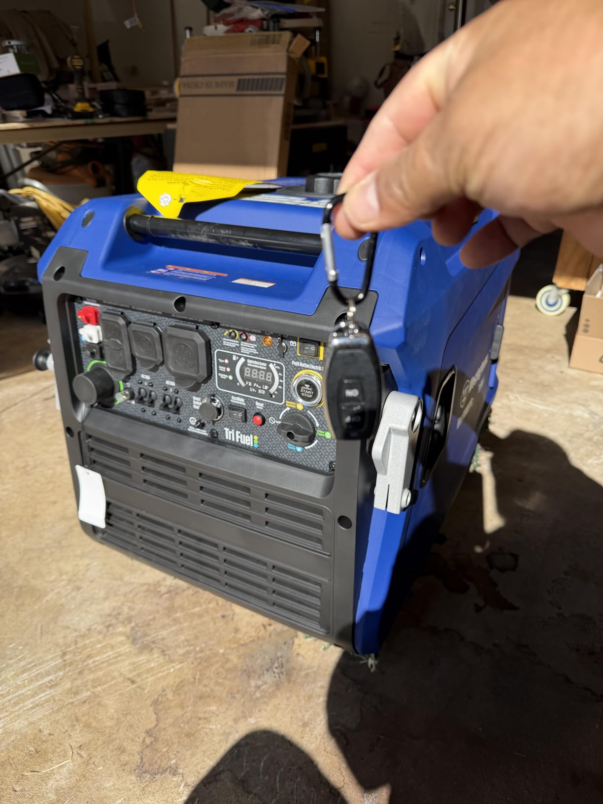 Westinghouse 12000 Peak Watt Tri-Fuel Portable Inverter Generator, Remote Start, Transfer Switch Ready, Gas/Propane/Natural Gas Powered, Low THD, Safe for Electronics, Parallel Capable, CO Sensor customer photo 2