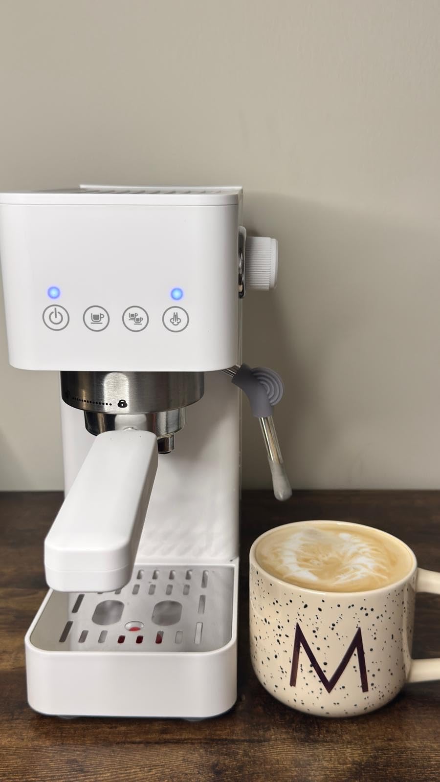 AMZCHEF Espresso Machine 20 Bar, Compact Espresso Maker with Steam Milk Frother, Coffee Maker with 50oz Removable Water Tank for Home, Coffee Machine for Cappuccino, Latte, Americano, 1350W customer photo 1