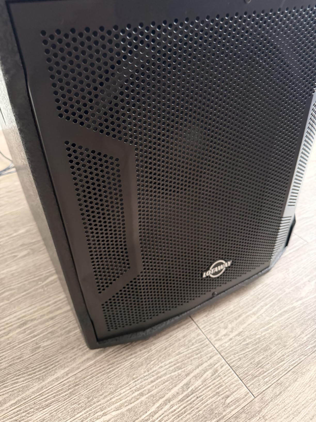 LOTAWAY GWS-042 Line Array Speaker System with 15