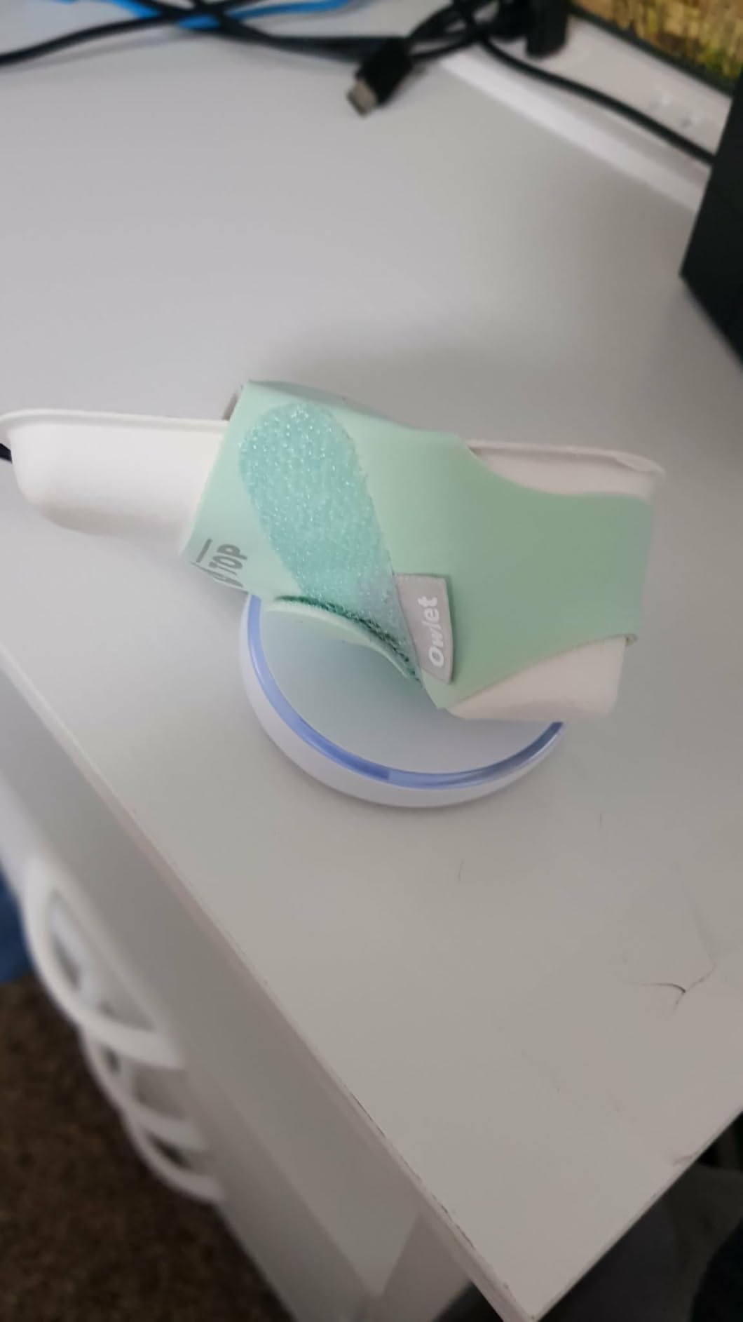 Owlet Dream Duo 3 Smart Baby Monitor System, Dream Sock + 2K HD Camera | FDA-Cleared Monitoring Tracks Pulse Rate, Oxygen & Sleep Insights + Crystal-Clear Video & Notifications All In One App customer photo 1