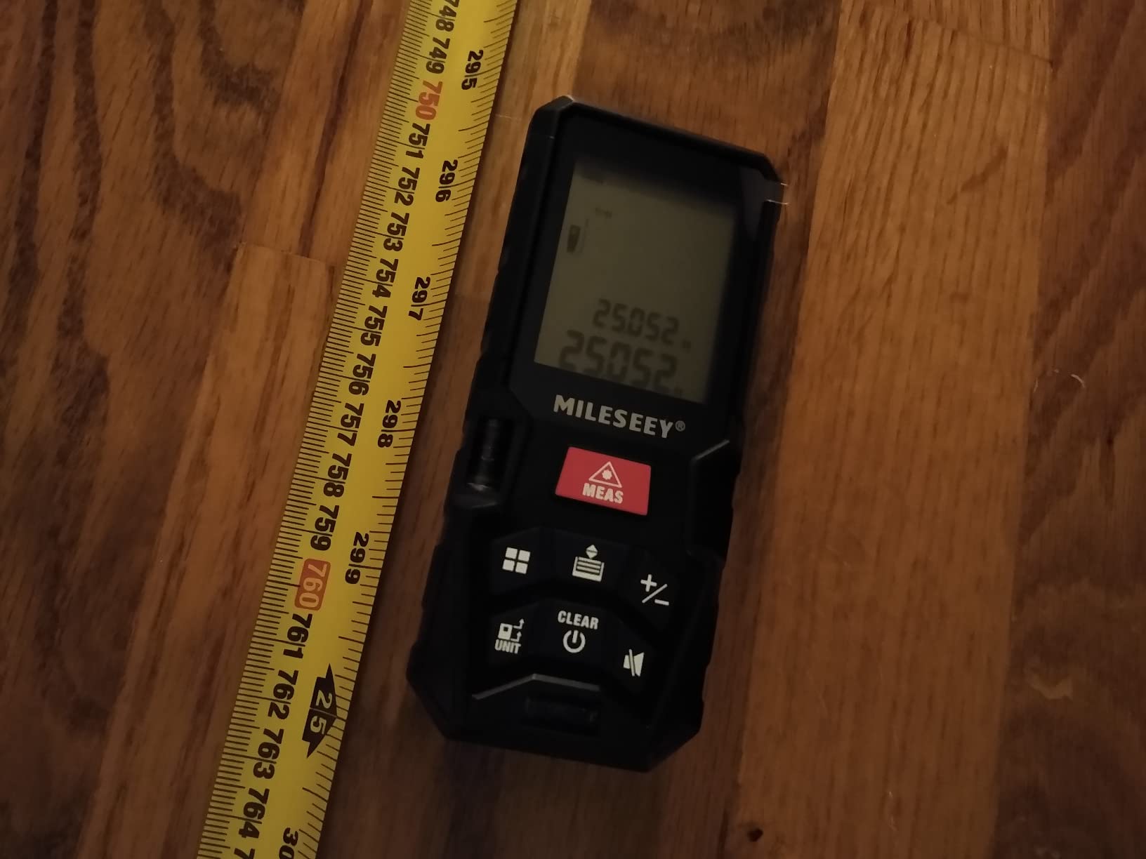 MILESEEY P9 Outdoor Laser Measuring Tool, 985ft Professional Laser Distance Meter for Construction, 4X HD Zoom & 3