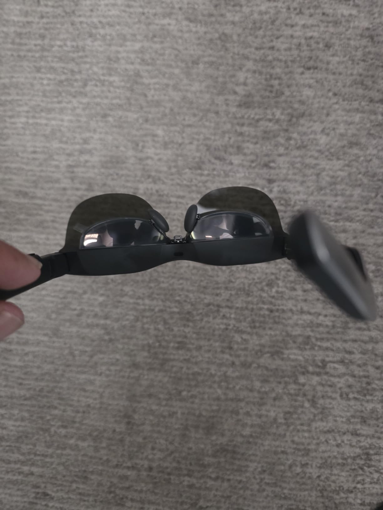 RayNeo Air 3s AR/XR Glasses - 201 120Hz FHD HueView Display for Movie & Game customer photo 1