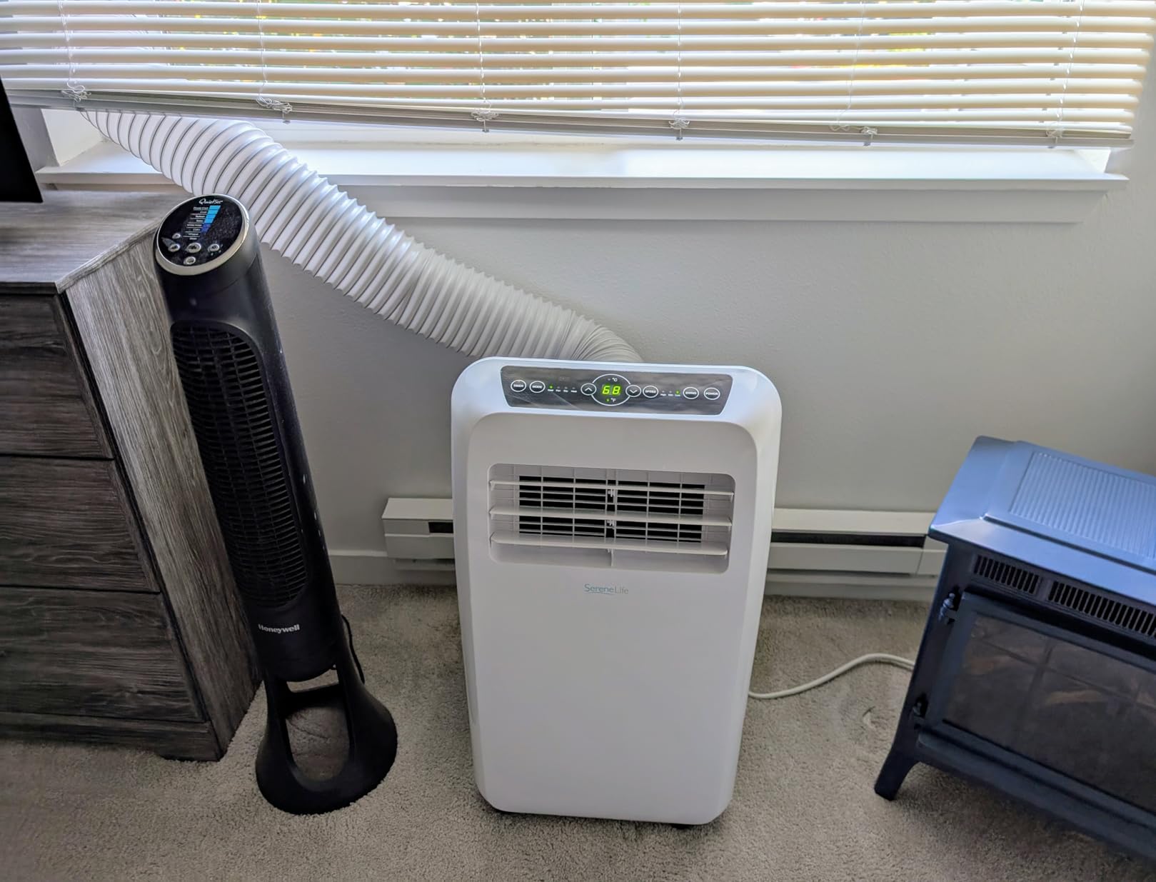 SereneLife 12,000 BTU Mini Split Air Conditioner & Heat Pump 110/120V Indoor & Outdoor Wall-Mounted Units 20 SEER2 with WiFi, Installation Kit Included customer photo 1