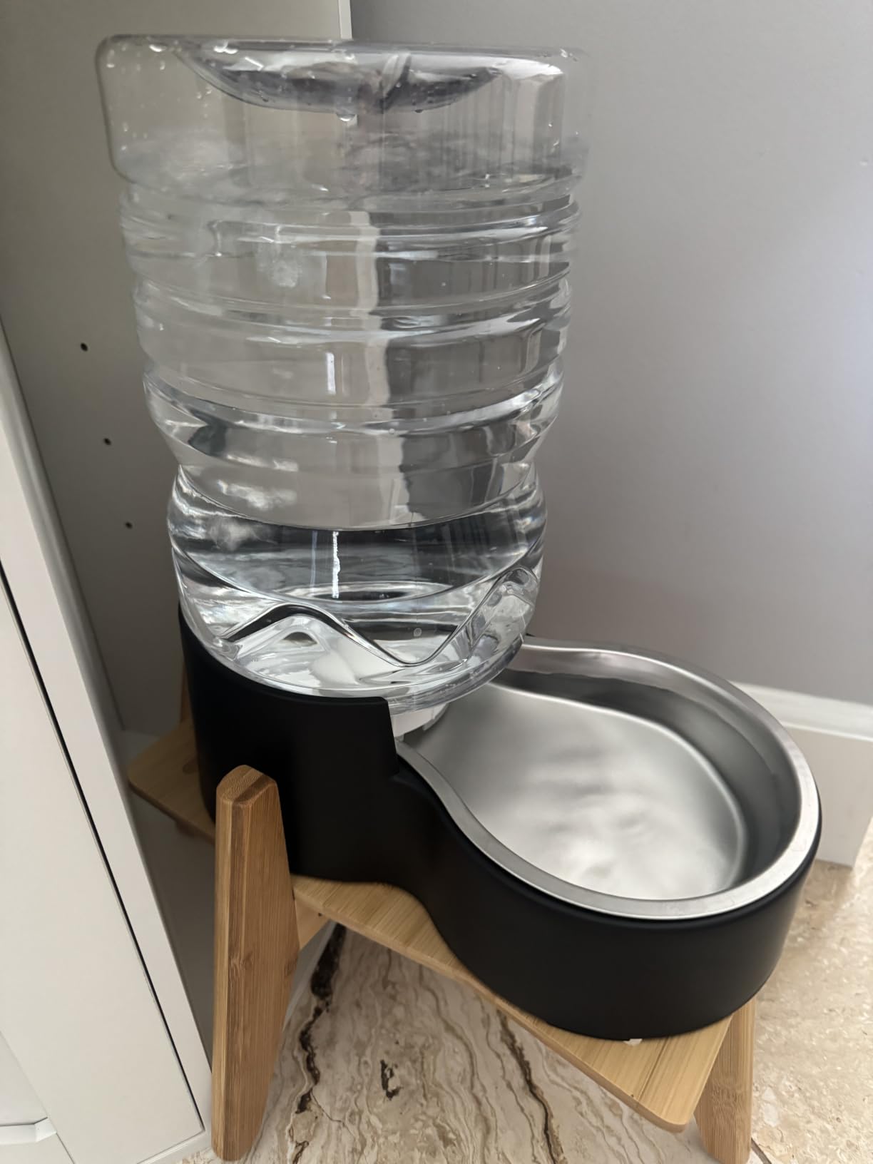 Heouvo 2.5 Gallon Automatic Dog Water Dispenser (9.5L-Black) | Wide Mouth, Easy Clean/ Removable Stainless Steel Bowl/ Gravity Refilling, Large Capacity for Cats and Dogs, Multi-Pet Homes customer photo 2