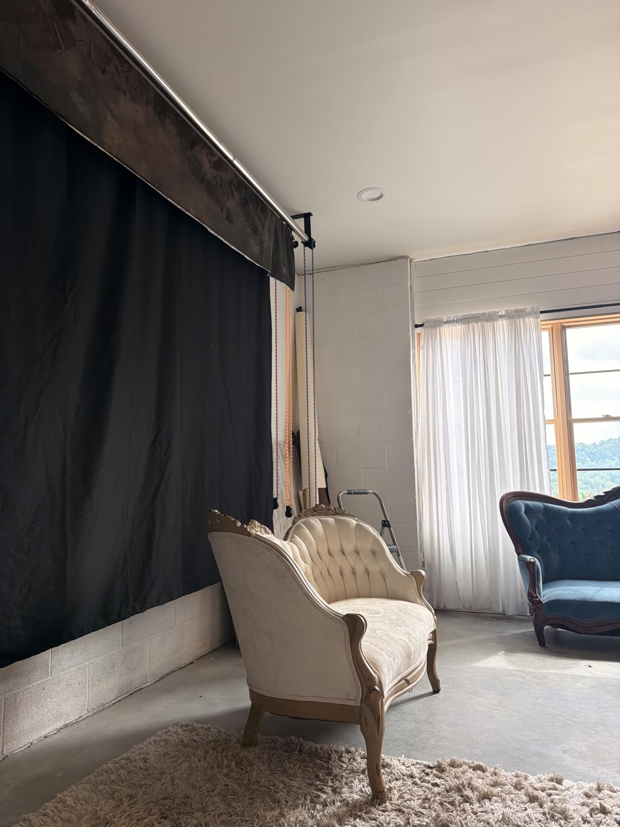 MagicLine 3-Roll Backdrop Roller System, 118 in Stainless Steel Crossbars | Chain-operated rollers, wall, ceiling or light stand mounting, 2 brackets with 3 hooks each, for photo and video studios customer photo 1