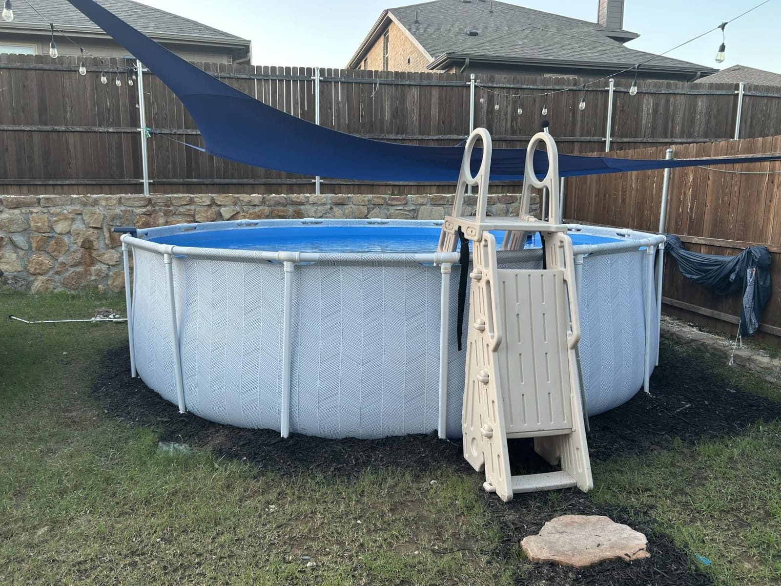 INTEX 26745EP 16ft X 48in Chevron Prism Frame Premium Above Ground Swimming Pool Set customer photo 2