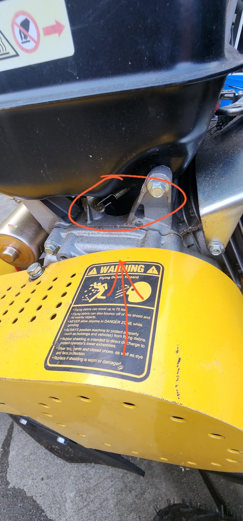MechMaxx 15 inch Kohler 429cc 14HP Electric Start Gasoline Engine StumpGrinder with Tow Bar,12pcs Alloy Teeth, 15'' Cutting Height and 10'' Cutting Depth,Two Wheel Brake System, SG380 Yellow customer photo 1
