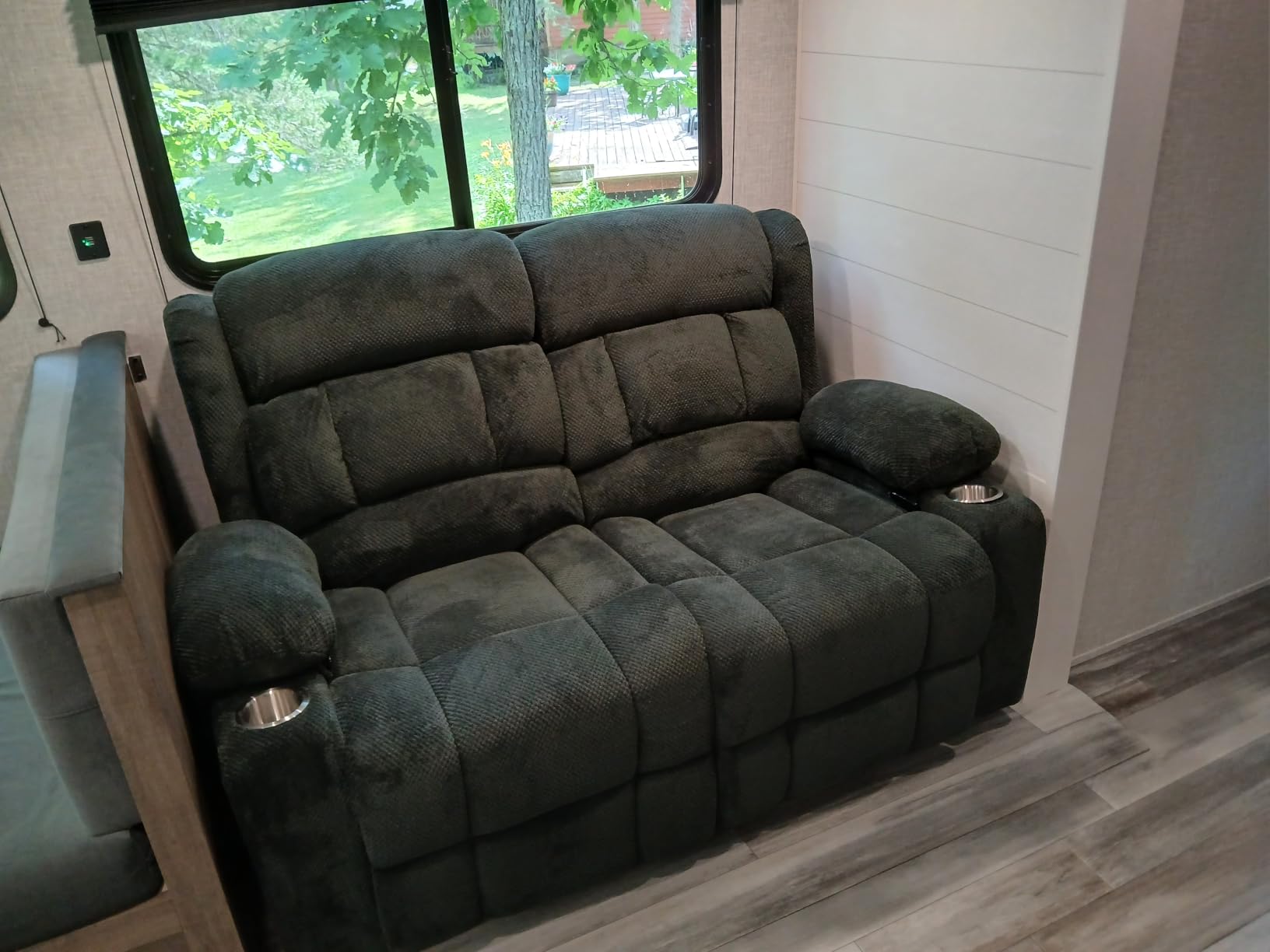 RV Loveseat Recliner Sofa, Reclining Loveseat Home Theater Seating with USB Ports, Cup Holders, Insert Pockets, Wall Hugger RV Recliners for Movie Room, Recline Movie Seats Gaming Sofa, Black customer photo 2