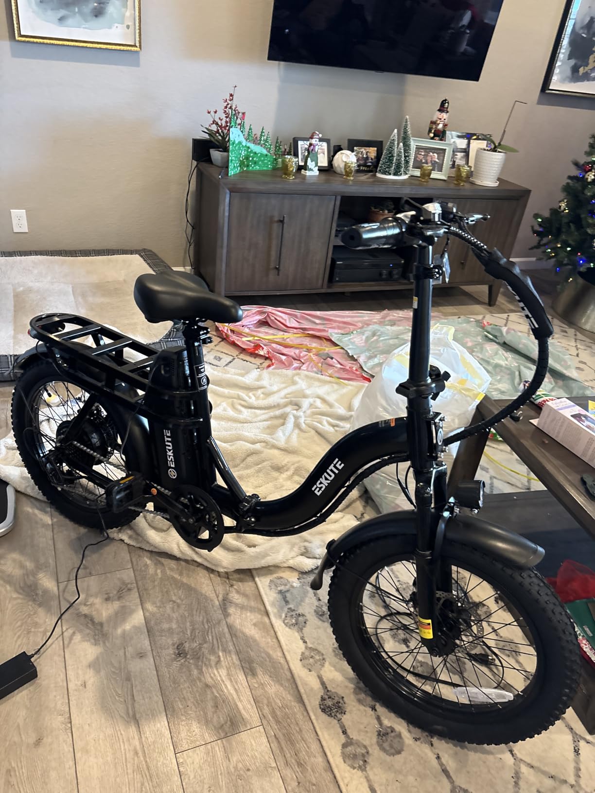 ESKUTE Electric Bike for Adults - 1200W Peak Motor, Folding 20x3 Fat Tire E-Bike, 48V 13Ah Battery, Step-Through Cargo Fold Ebike, NFC Unlock, 20+ MPH, 7-Speed, Up to 55 Miles customer photo 2