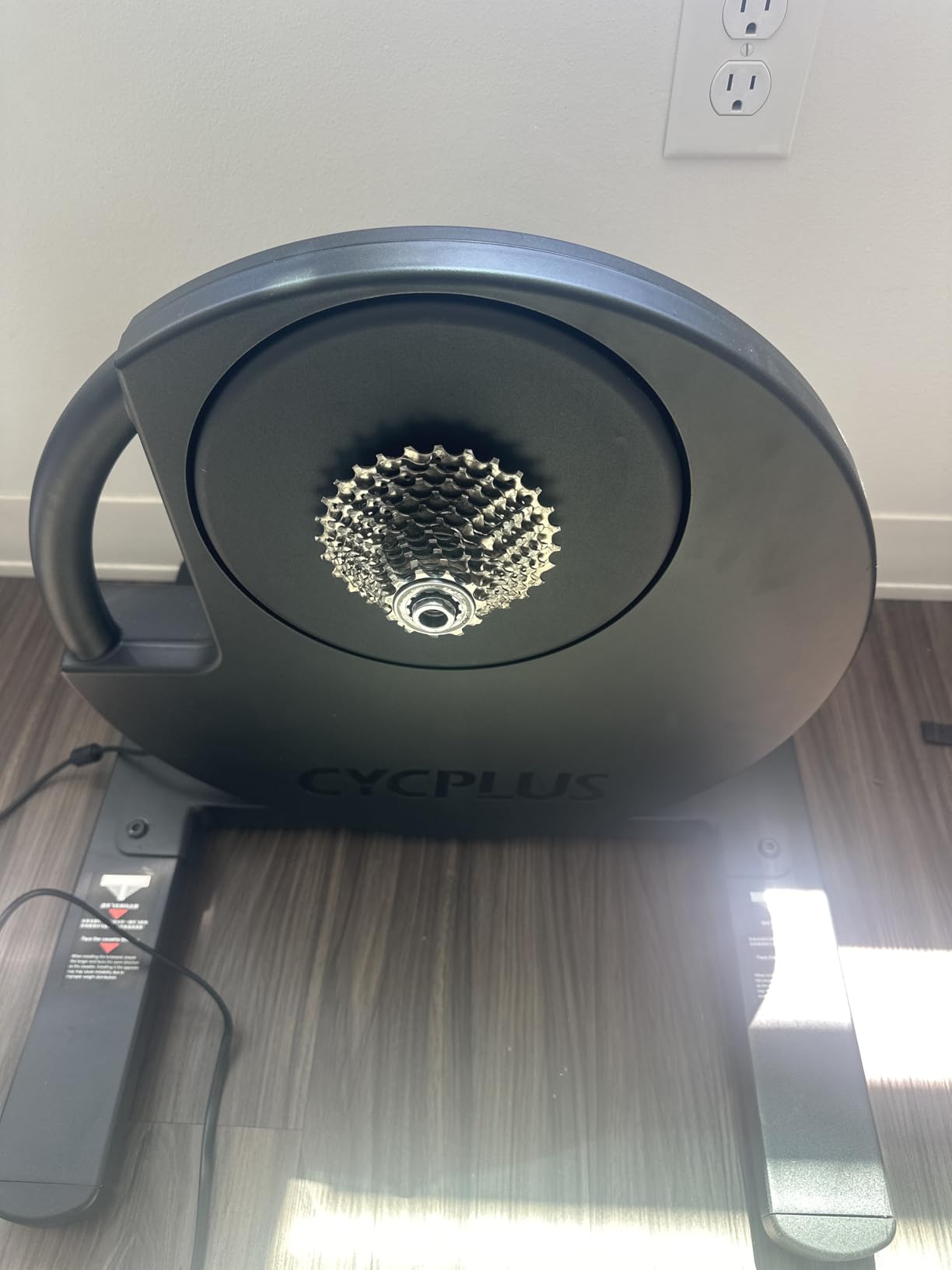 CYCPLUS Smart Bike Trainer R200, 2200W, 19% Gradient, Brushless Motor | Supports Self-Powered and Plug-In, Virtual Shifting, Uphill & Downhill Simulation, Super Quiet, Cassette Not Included customer photo 2