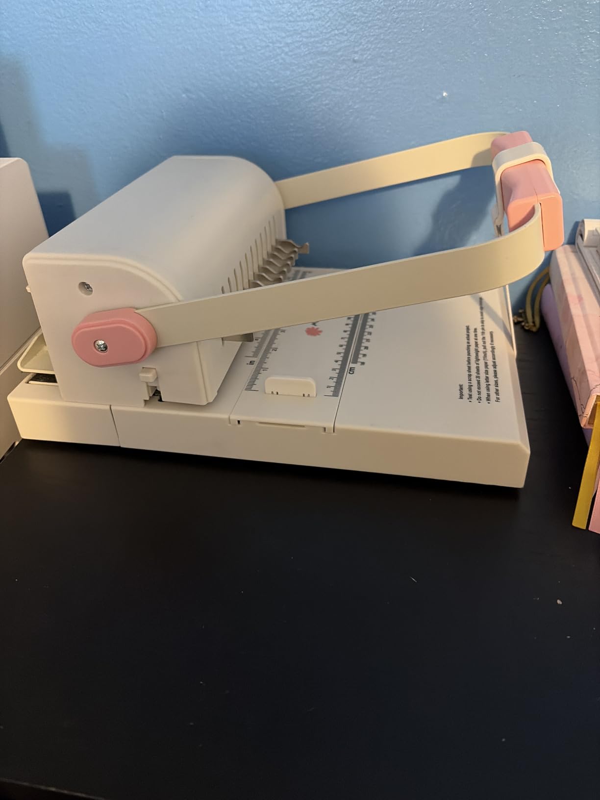 MAKEASY Binding Machine Hole Pitch 2:1 - Portable Book Binding Kit with 10PCS 5/8'' Binding Wires & Plier, for DIY Notebooks, Albums, Journals, and Calendars - Circle Holes, 20 Sheet Punch Capacity customer photo 1
