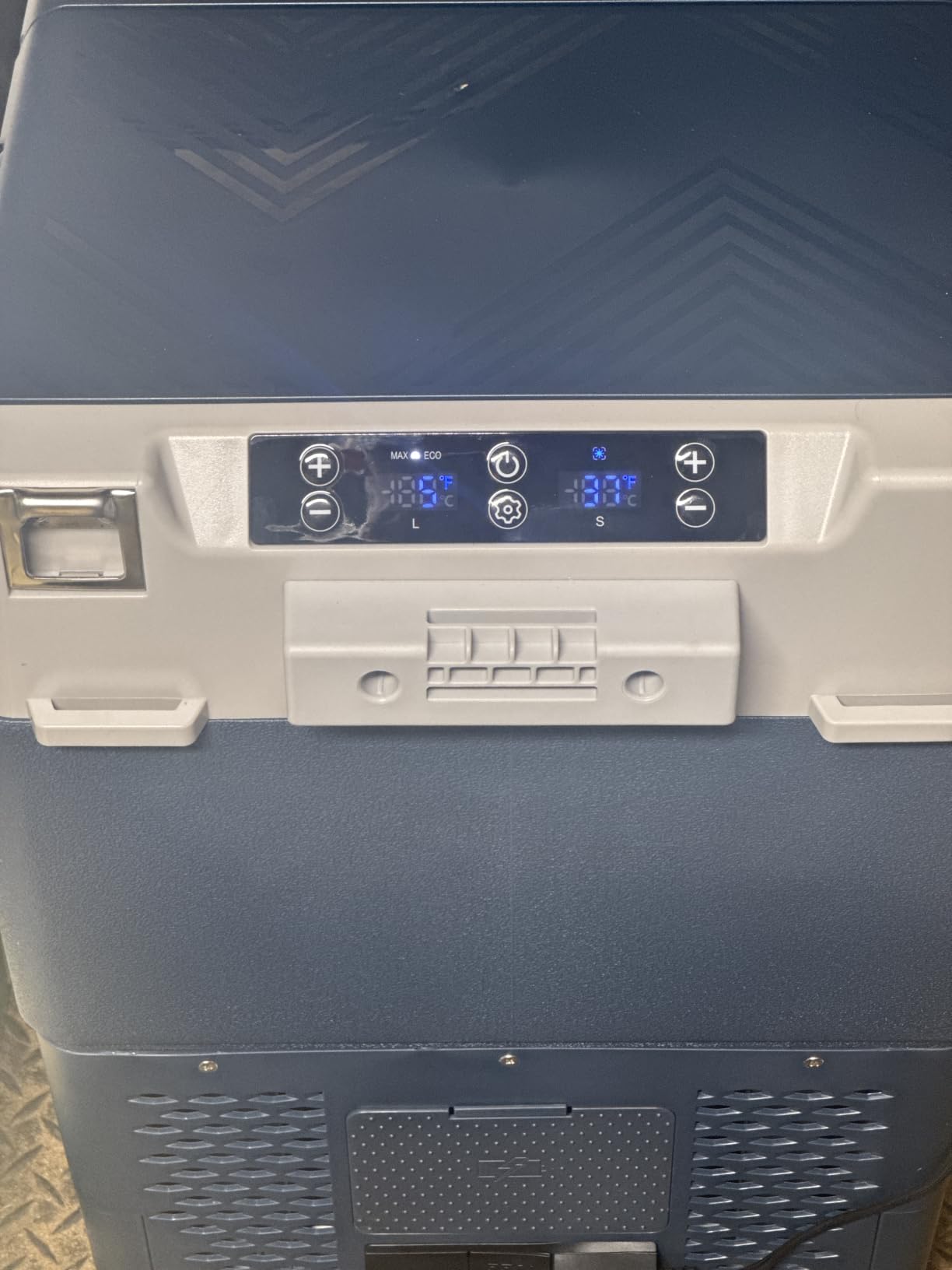 Feelfunn 12 Volt Refrigerator Car Fridge 40QT Dual Zone Electric Cooler | -4℉~68℉ Car Refrigerator 12V Cooler , 15-Min Fast Cooling, 12/24V DC 100-240V AC Portable Freezer for Travel Camping RV Home customer photo 2