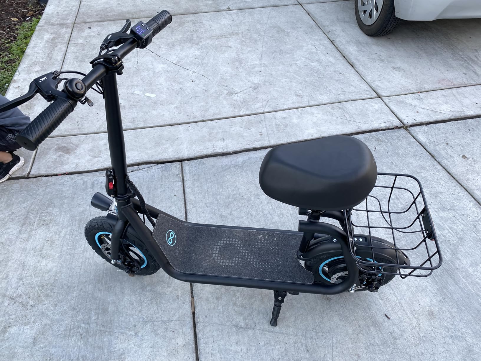 Urbanamx C1 Electric Scooter with Seat for Adults,265 LBS Load,450W Motor, 20Miles Range, 12