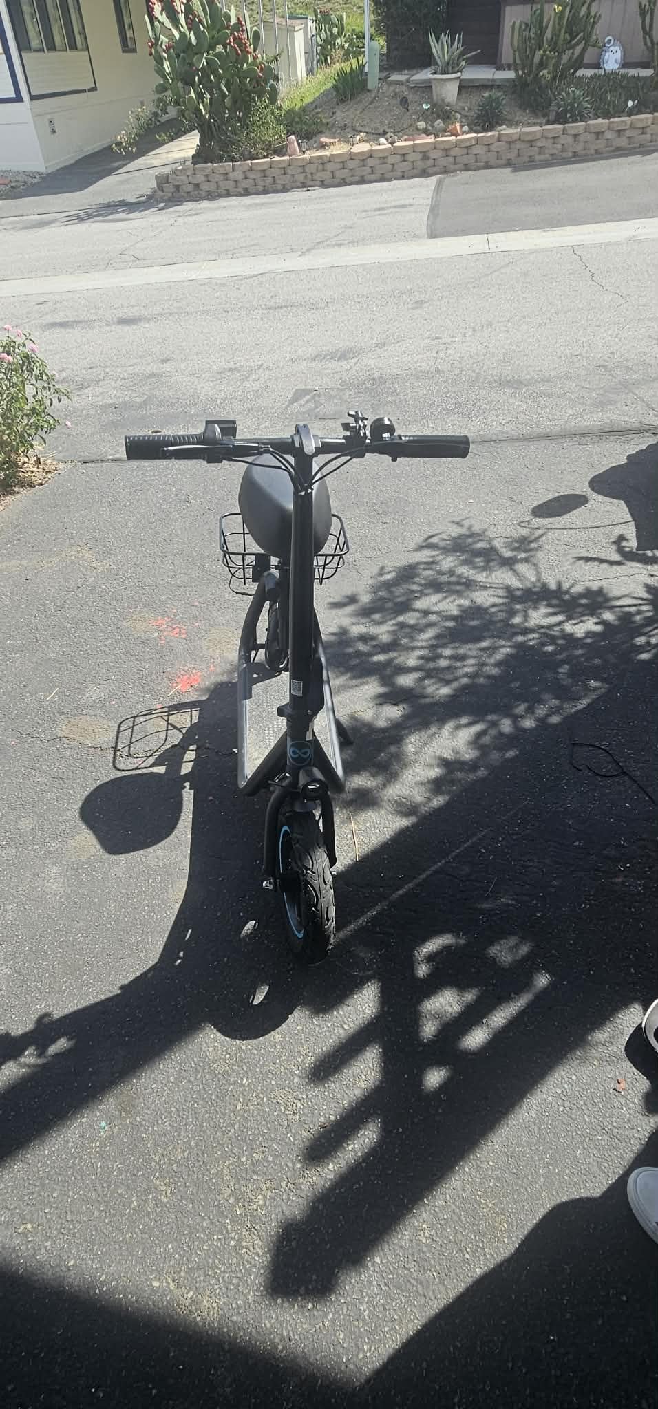 Urbanamx C1 Electric Scooter with Seat for Adults,265 LBS Load,450W Motor, 20Miles Range, 12