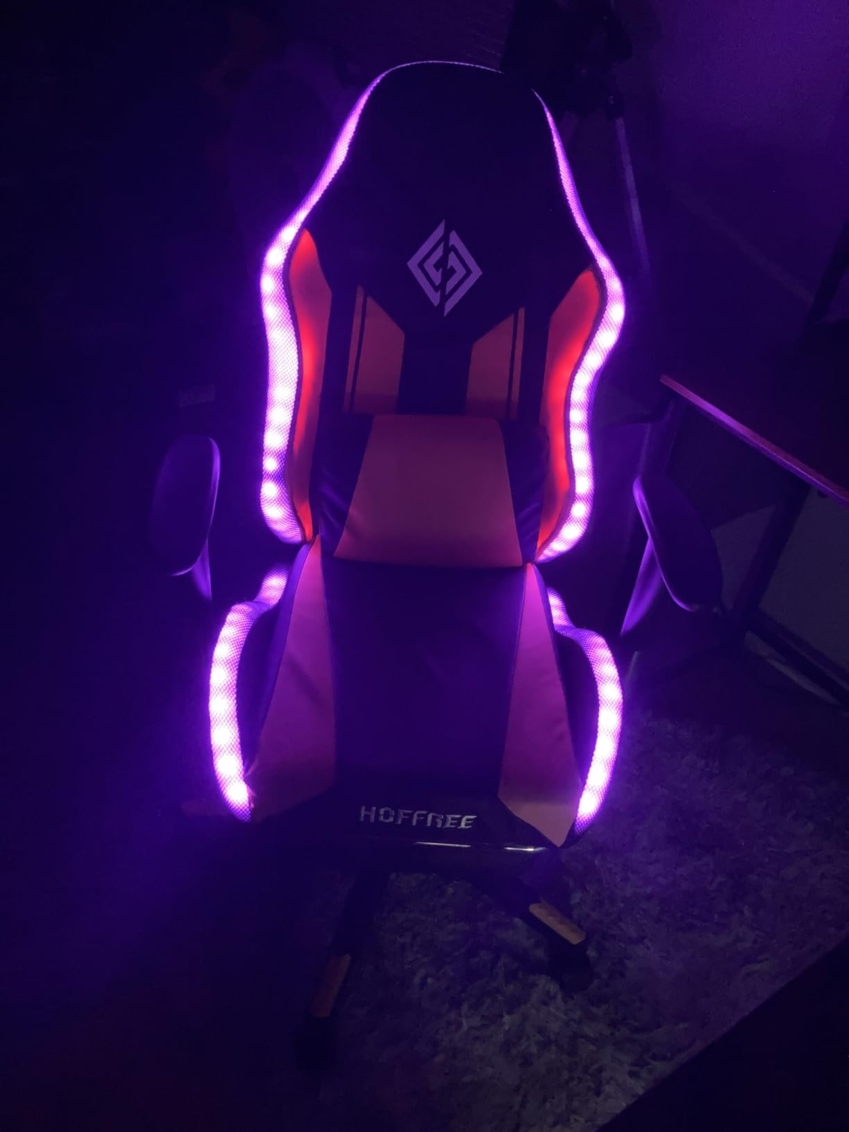 HOFFREE RGB LED Gaming Chair for Kids Reclining Gaming Chairs for Teens 8-15 Computer Chair with RGB Lights Kids PC Game Chair with Footrest and Lumbar Support Video Game Chairs Black customer photo 1