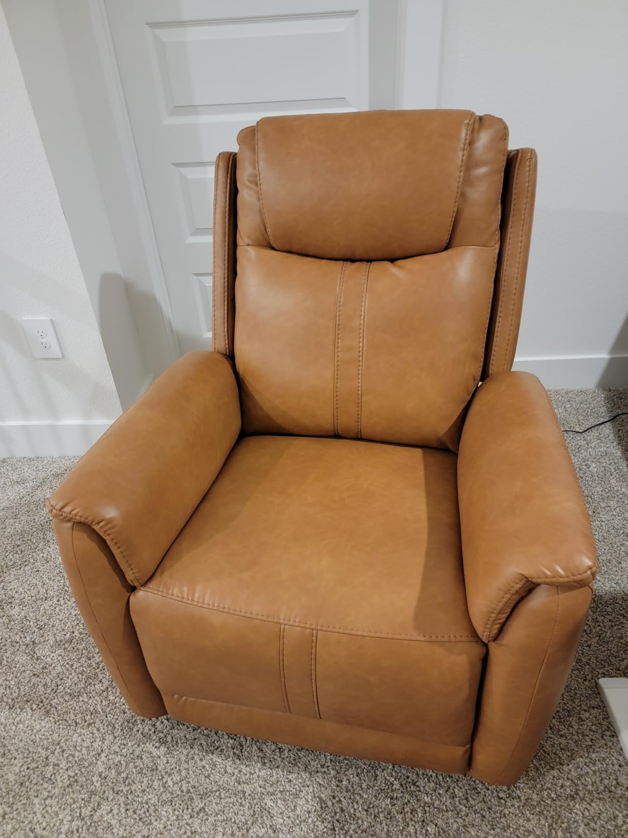 CHITA Faux Leather Power Recliner Chair, Super Zero Gravity Recliner, Tan | Electric Recliner for Adults with USB & Type-C Ports, Perfect for Living Room, Bedroom & Home Theater customer photo 2