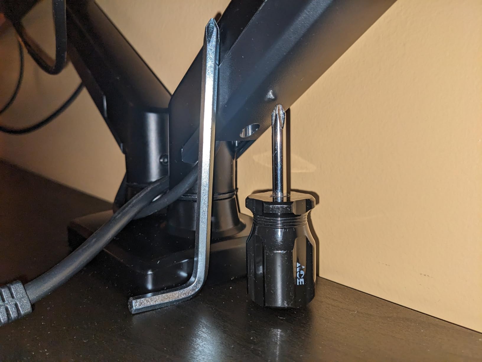 ErGear Dual Monitor Arm, Full Adjustable Monitor Mount for 13-32