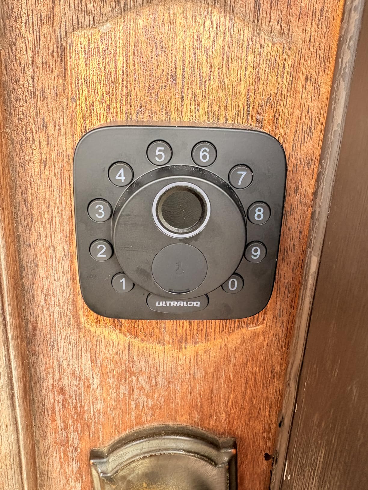 Bolt SE Smart Lock, Built-in Wi-Fi, Matter Over Thread, Works with Apple Home, Alexa, Google, 7-in-1 Keyless Entry Deadbolt with Fingerprint ID, App, Keypad, Remote Control, 18 Months Battery customer photo 2