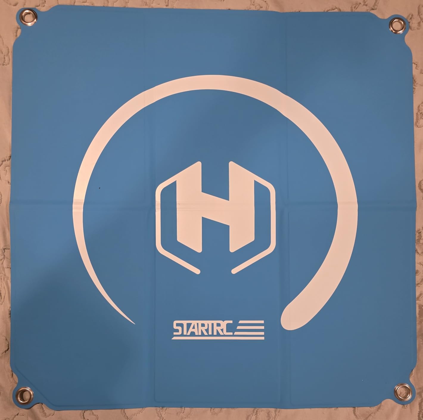 STARTRC Drone Landing Pad 22 inch Foldable & Waterproof with Wipe-clean Surface, Drone Accessories for DJI Mini 5 Pro/4/3/Mini 4k/NEO 2/Avata 360/Lito X1/Mavic 4 pro/Air 3s customer photo 2