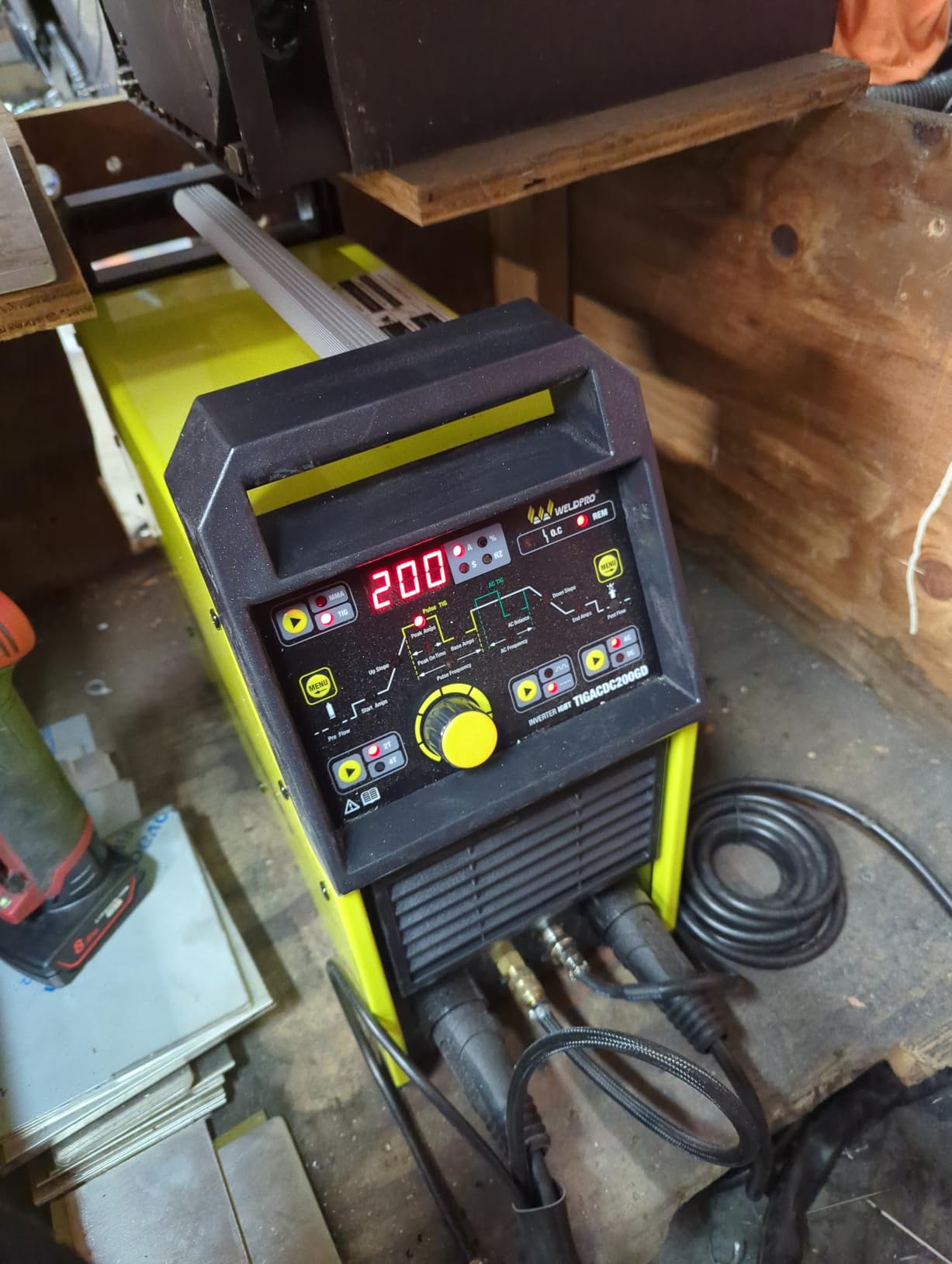 Weldpro 200A AC/DC TIG Welder with Pulse, 110V/220V Dual Voltage Aluminum TIG Welder, AC TIG/DC TIG/AC PULSE TIG/DC PULSE TIG/Stick 5 in 1 Multiprocess Welding Machine with TIG Torch & Foot Pedal customer photo 1