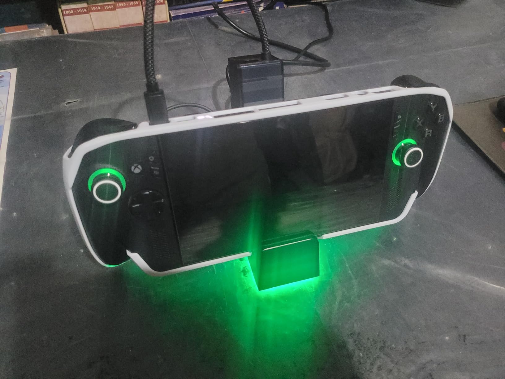 Docking Station for ROG Ally X/ROG Ally/Steam Deck/Legion Go, 7-in-1 Dock with RGB Cooling Fan, HDMI 4K@120Hz, Gigabit Ethernet, 100W PD Charging - HB0705 customer photo 2