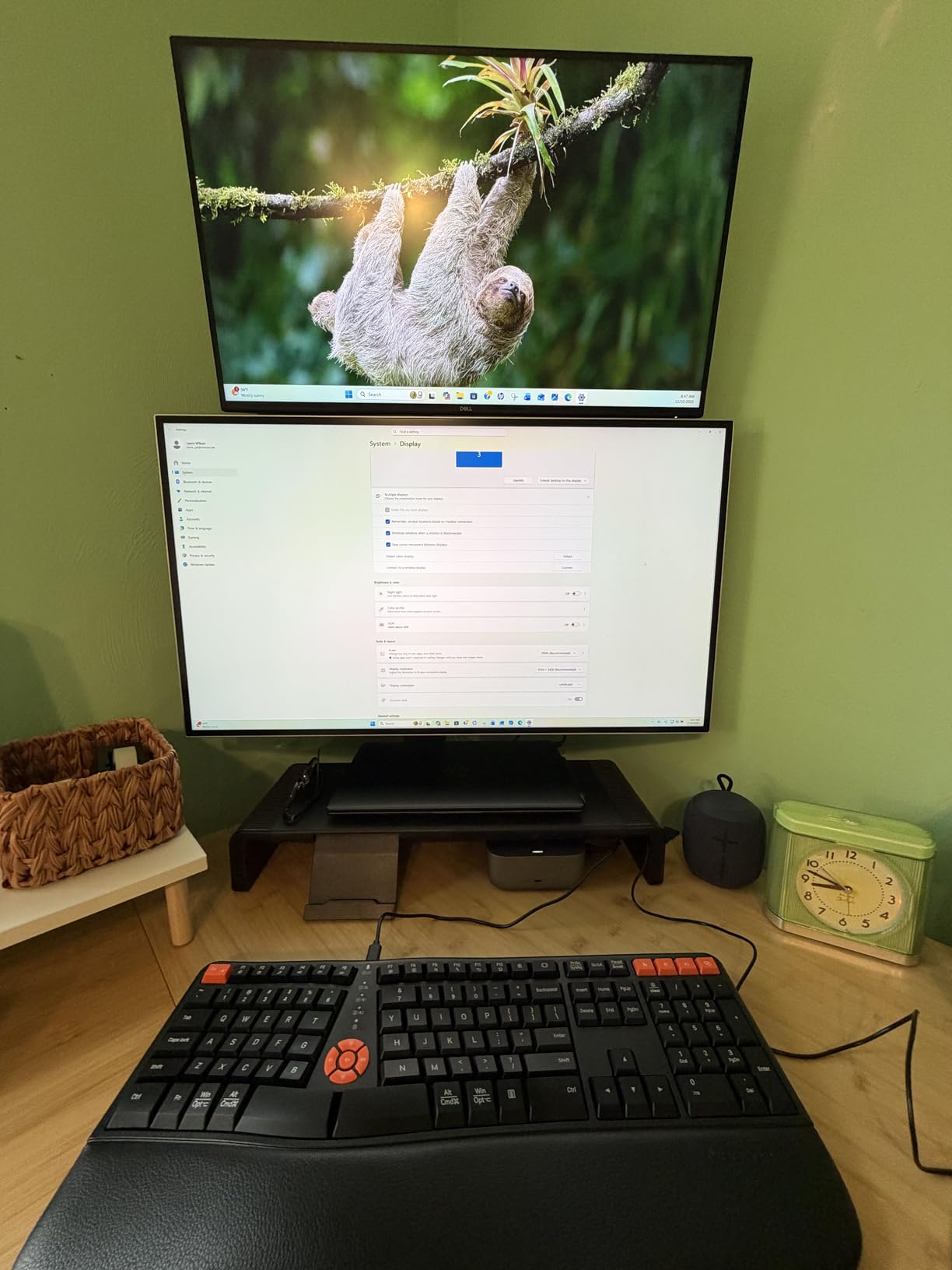 LG 32U990A-S 32-Inch UltraFine 6K (6144 x 3456) Nano IPS Black Thunderbolt 5 Professional Monitor, 60Hz, DisplayHDR 600, Speakers, HDMI 2.1, DisplayPort 2.1, USB-C, Tilt/Height/Pivot Stand, Silver customer photo 2