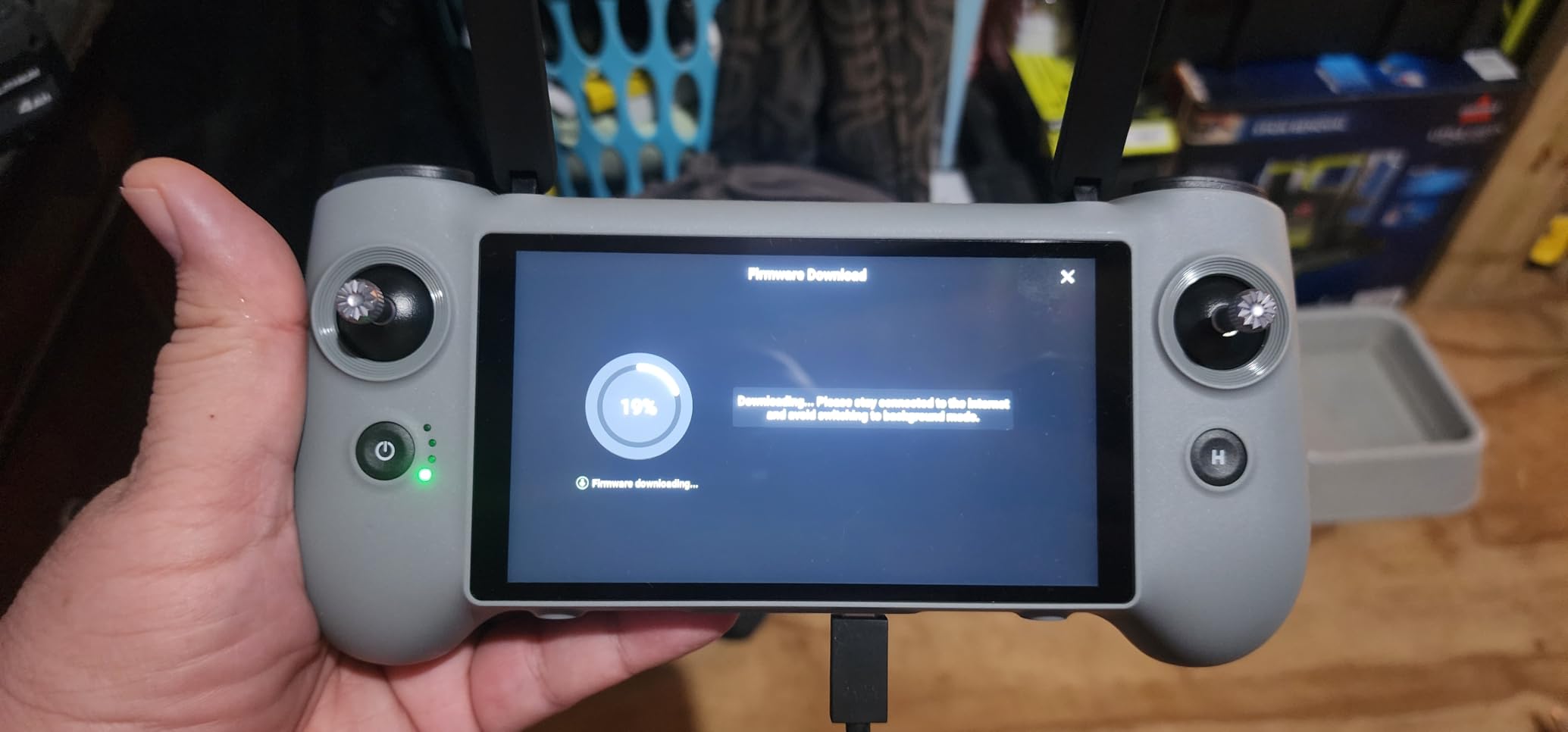Potensic PTD 1 Remote Controller, 5.5-inch 1080P Full HD Display, 10KM Transmission, 6400 mAh Battery, 32GB Storage, Compatible with Atom 2 Drone customer photo 2