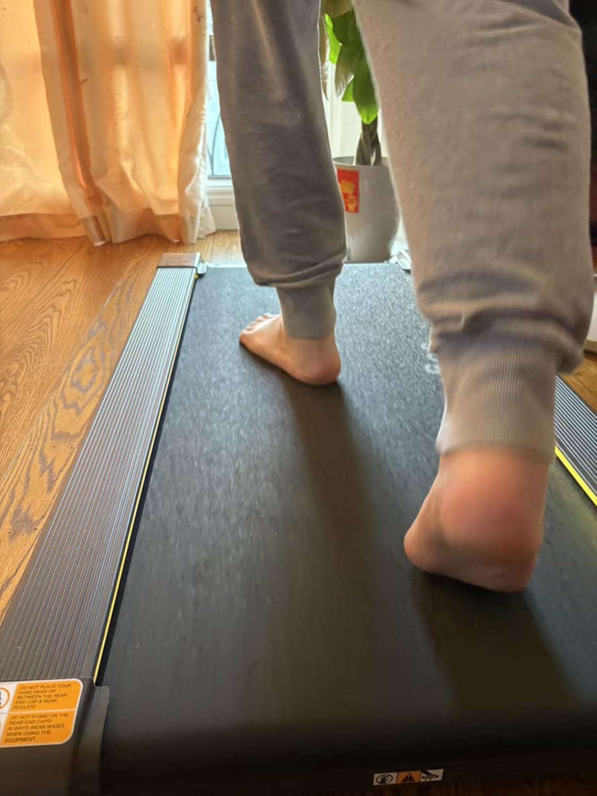 Jogwell Walking Pad Treadmill with 12%/20% Auto Incline, 3.5HP Brushless Ultra-Quiet, Under Desk Treadmill for Home Office, 400 LBS Capacity, 30% Wider Deck, Vertical Storage customer photo 2