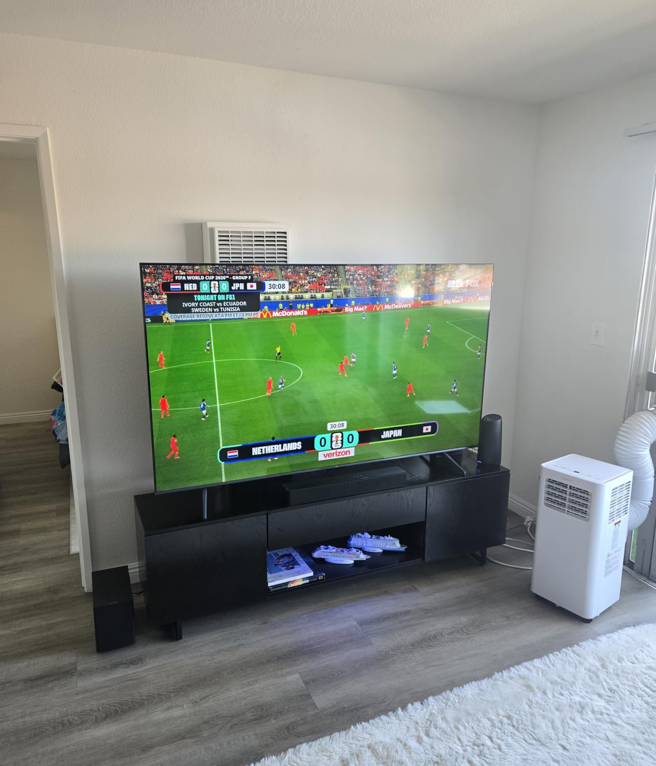 TCL 85