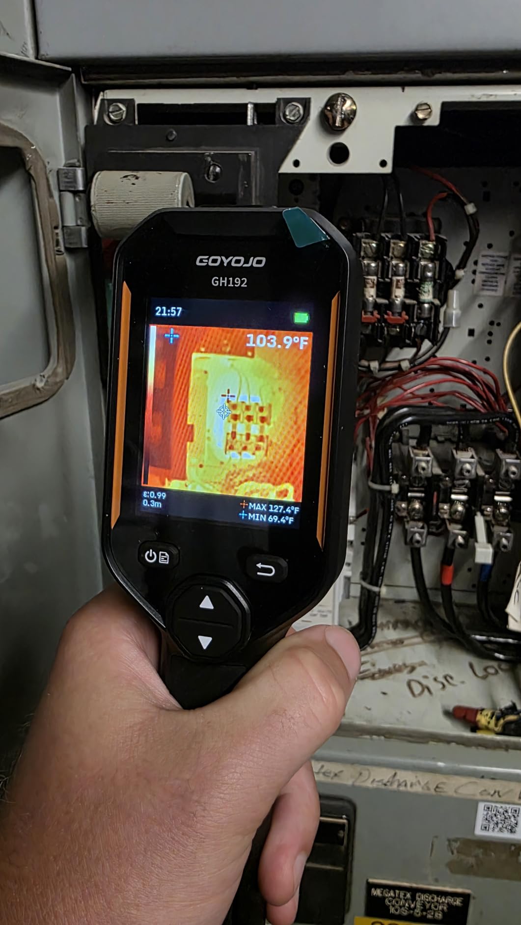 GH192 Thermal Imaging Camera 240X240 Super IR Resolution with 2MP Visual Camera and Fusion Imaging, 25Hz Handheld Thermal Imager with Alarm for Mechanical Maintenance Home HVAC Electrical Inspection customer photo 1