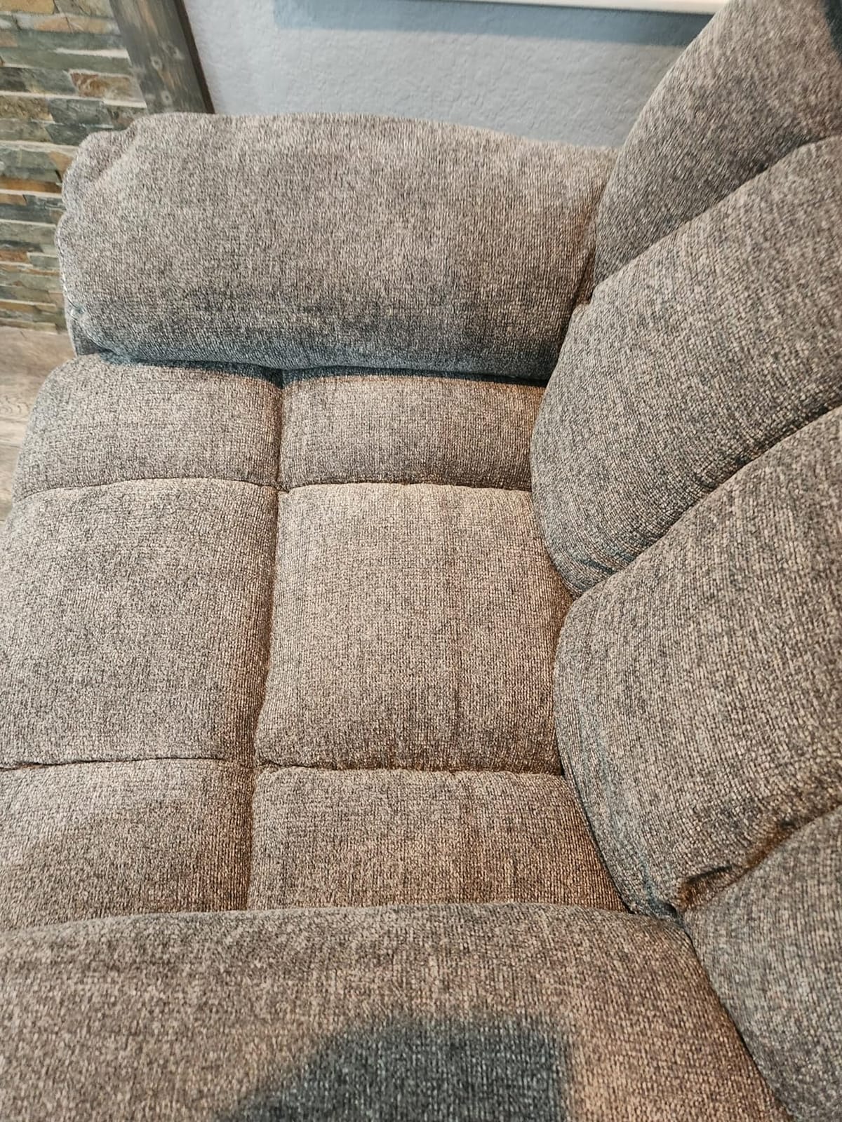 CANMOV Large Power Lift Recliner Chairs with Massage and Heat for Elderly Big People, Heavy Duty Motion Reclining Mechanism-Anti Skid Fabric Recliner Chair with 2 Concealed Cup Holders,Light Brown customer photo 2