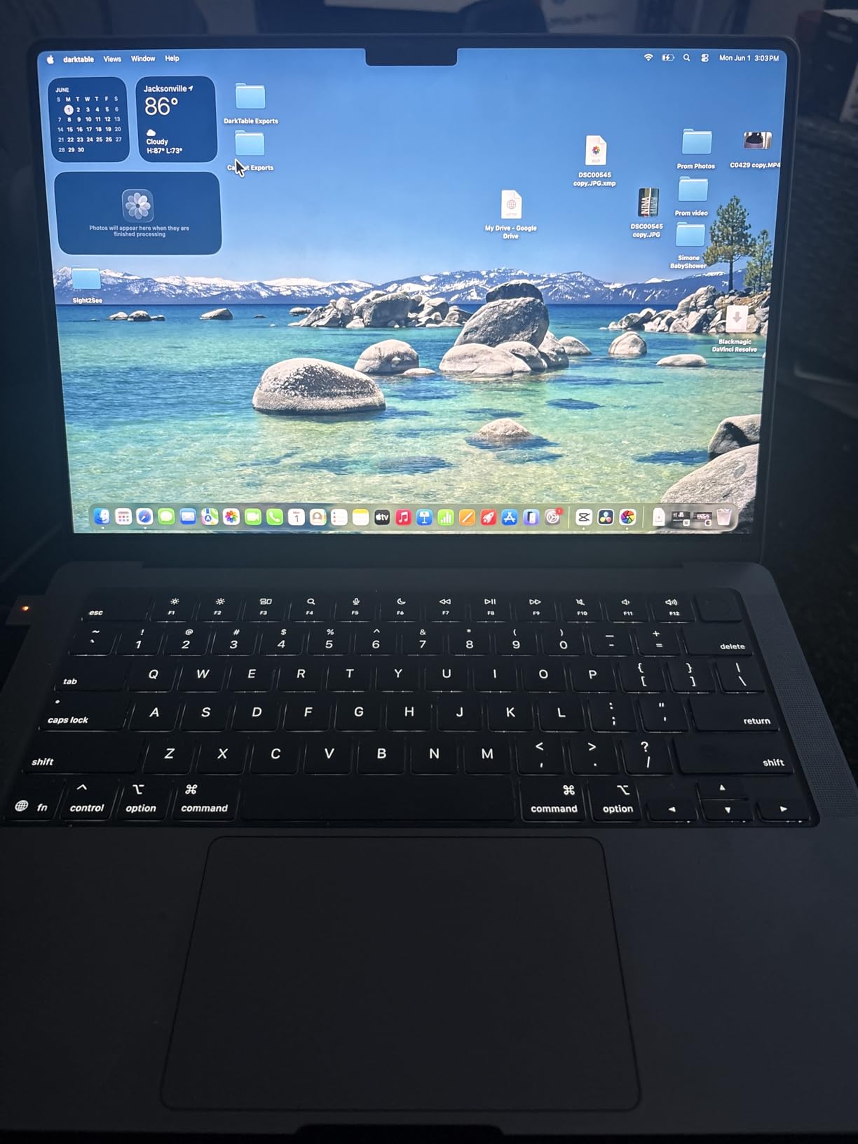 Apple 2025 MacBook Pro Laptop with Apple M5 chip with 10‑core CPU and 10‑core GPU: Built for AI, 14.2-inch Liquid Retina XDR Display, 16GB Unified Memory, 1TB SSD Storage; Space Black customer photo 2