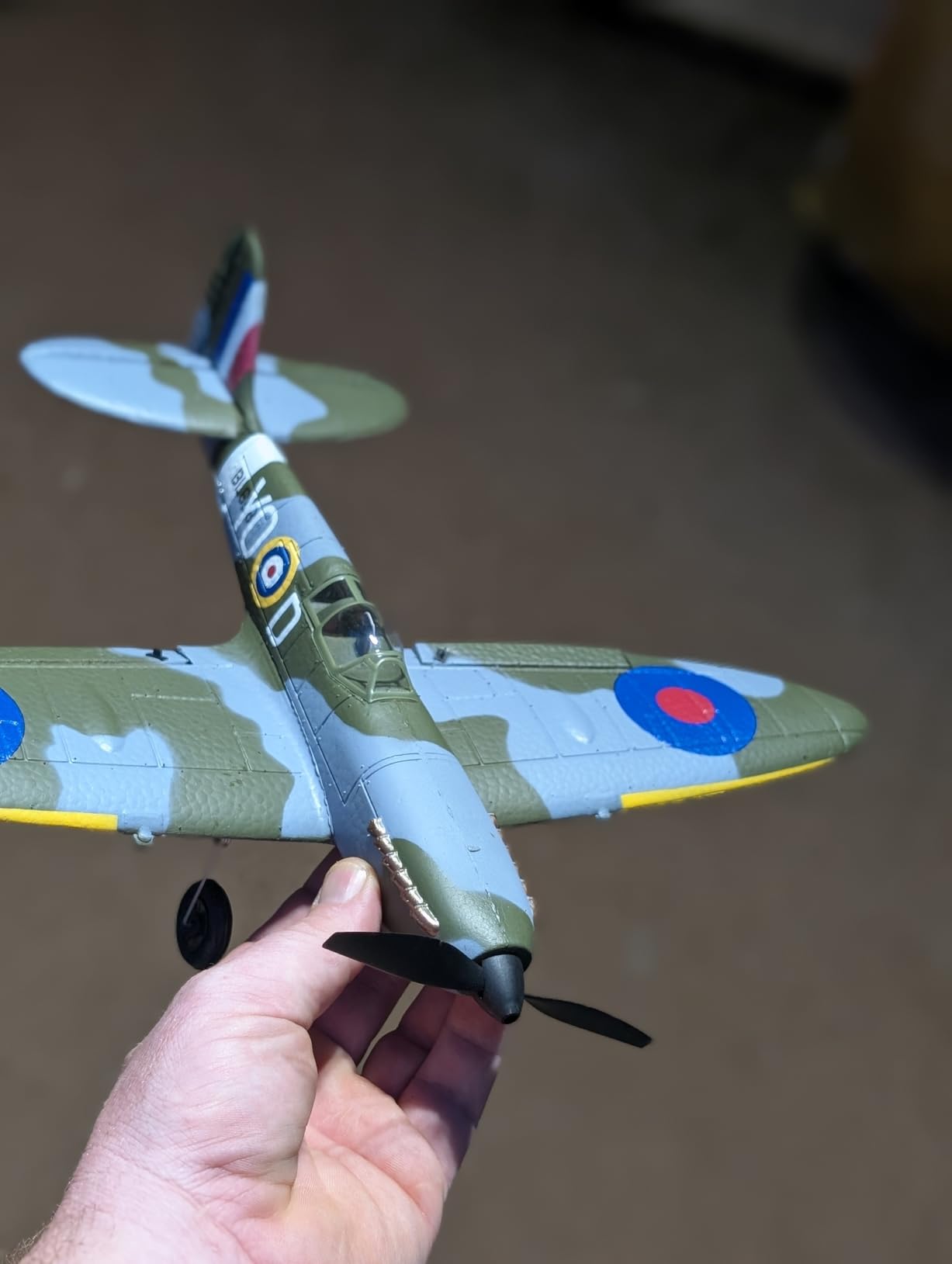 volantexrc Brushless RC Plane, 4CH Remote Control Airplane for Beginners | Spitfire Fighter RTF, Aileron, Gyro, Aerobatics & 3 Modes, Easy to Fly, Hobby RC Aircraft customer photo 1