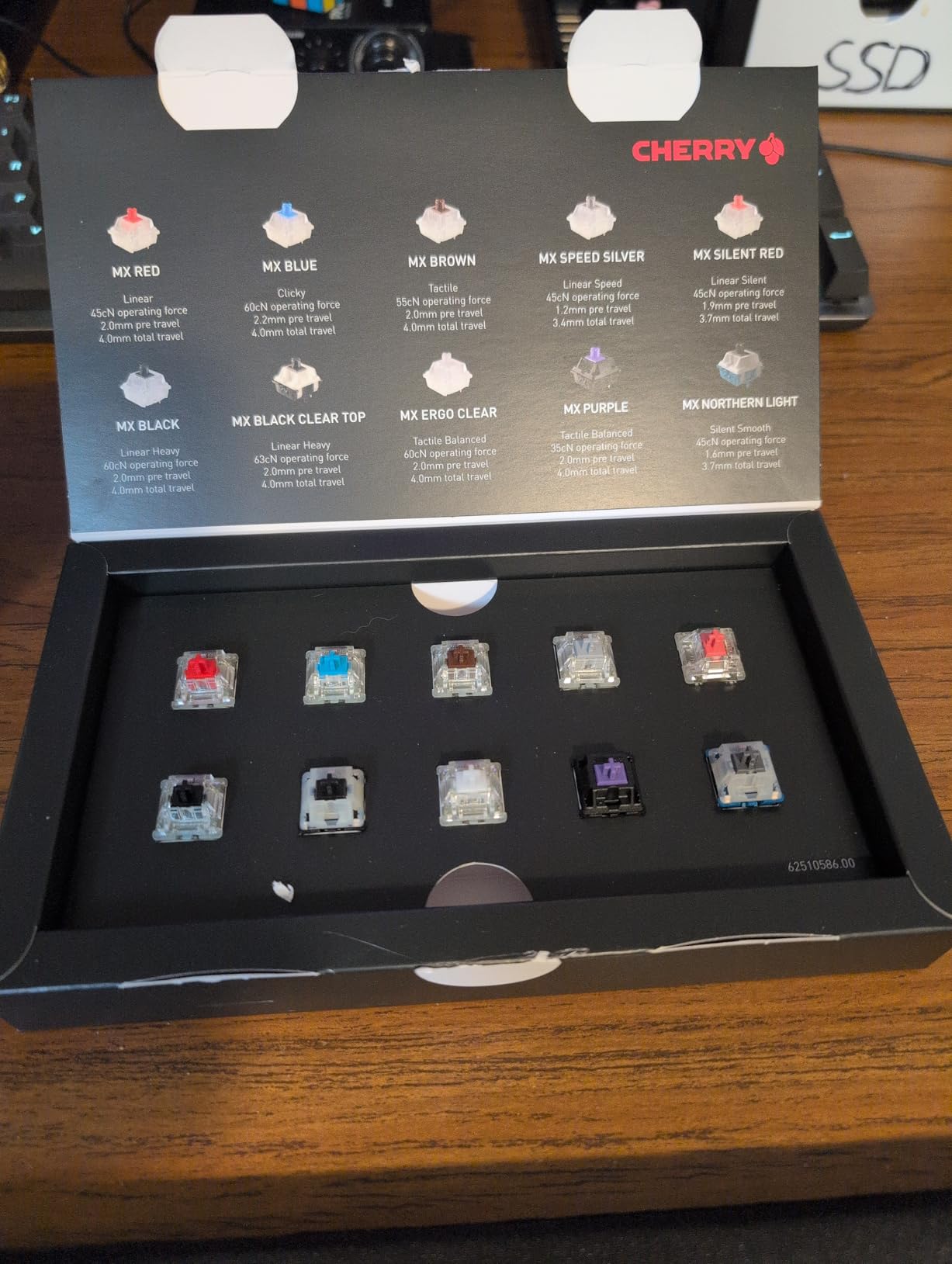 CHERRY MX2A Experience Box, 10 Piece Sample Tester, Mechanical Keyboard Switches, for DIY, Hot Swap or Gaming Keyboard, for Testing and Getting to Know Them, Original CHERRY Quality customer photo 1