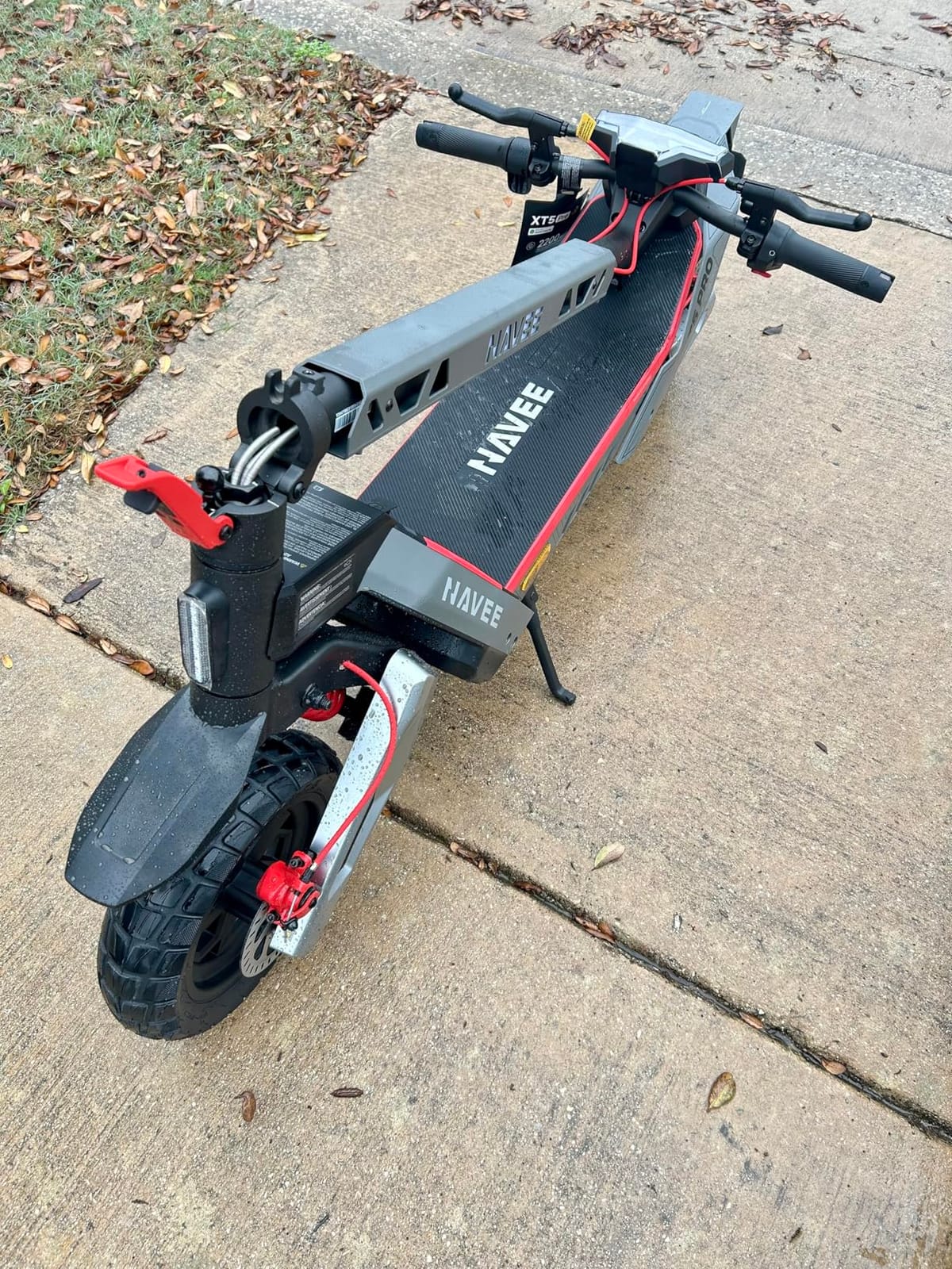 NAVEE UT5 Ultra X/UT5 Max/XT5 Pro/NT5 Max Electric Scooter, 25-43.5 mph, 51.6-74.6 Miles Range, 1638-2400W Peak Motor & Dual Suspension & Disc Brake, 10-12