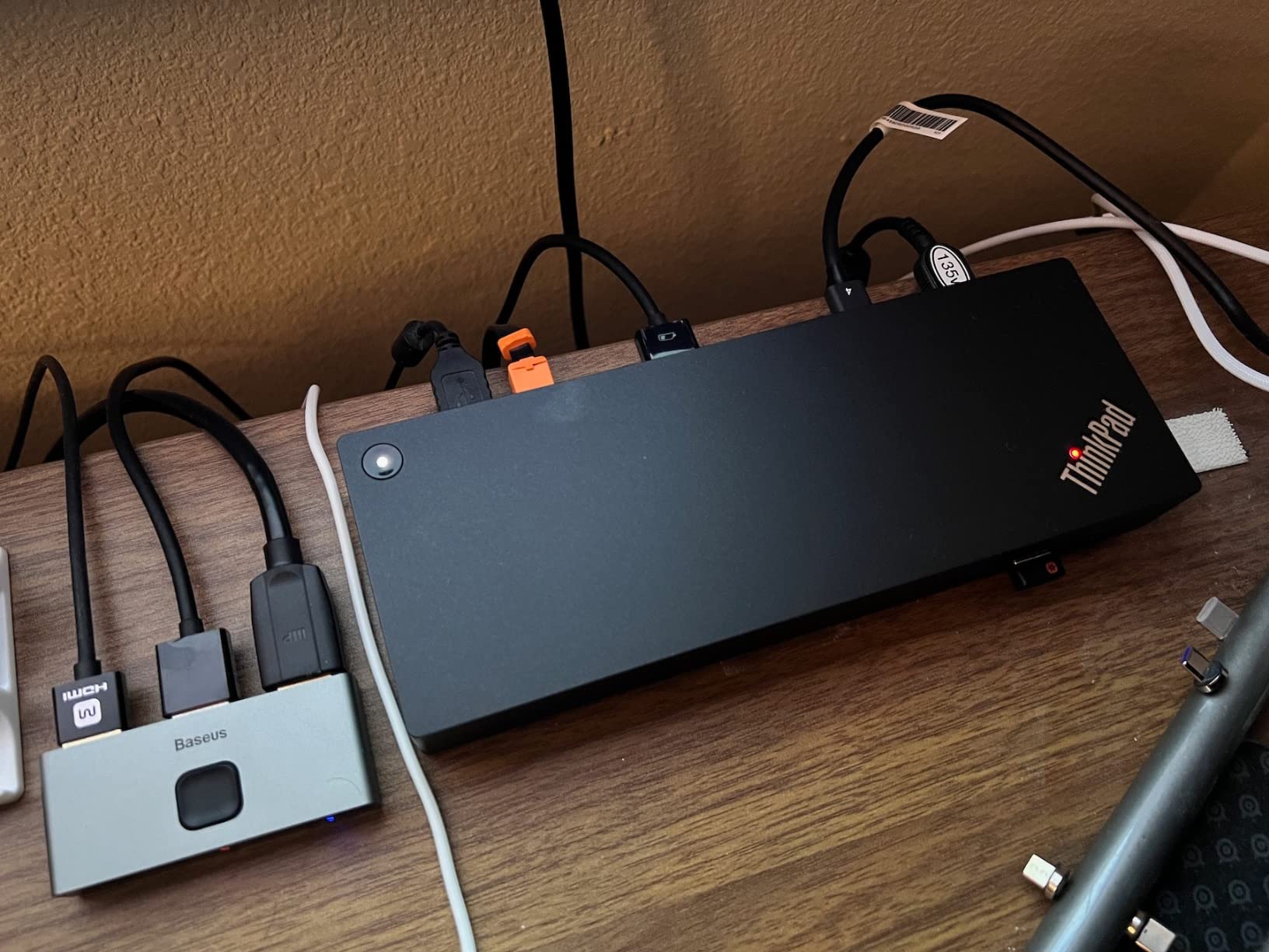 Lenovo ThinkPad Thunderbolt 4 Smart Dock Gen 2 7500, Multiple Display Support, Integrated 1M Thunderbolt 4 Cable, Remote Hardware Management, 40Gbps Data Speed, 100W Power Delivery customer photo 2