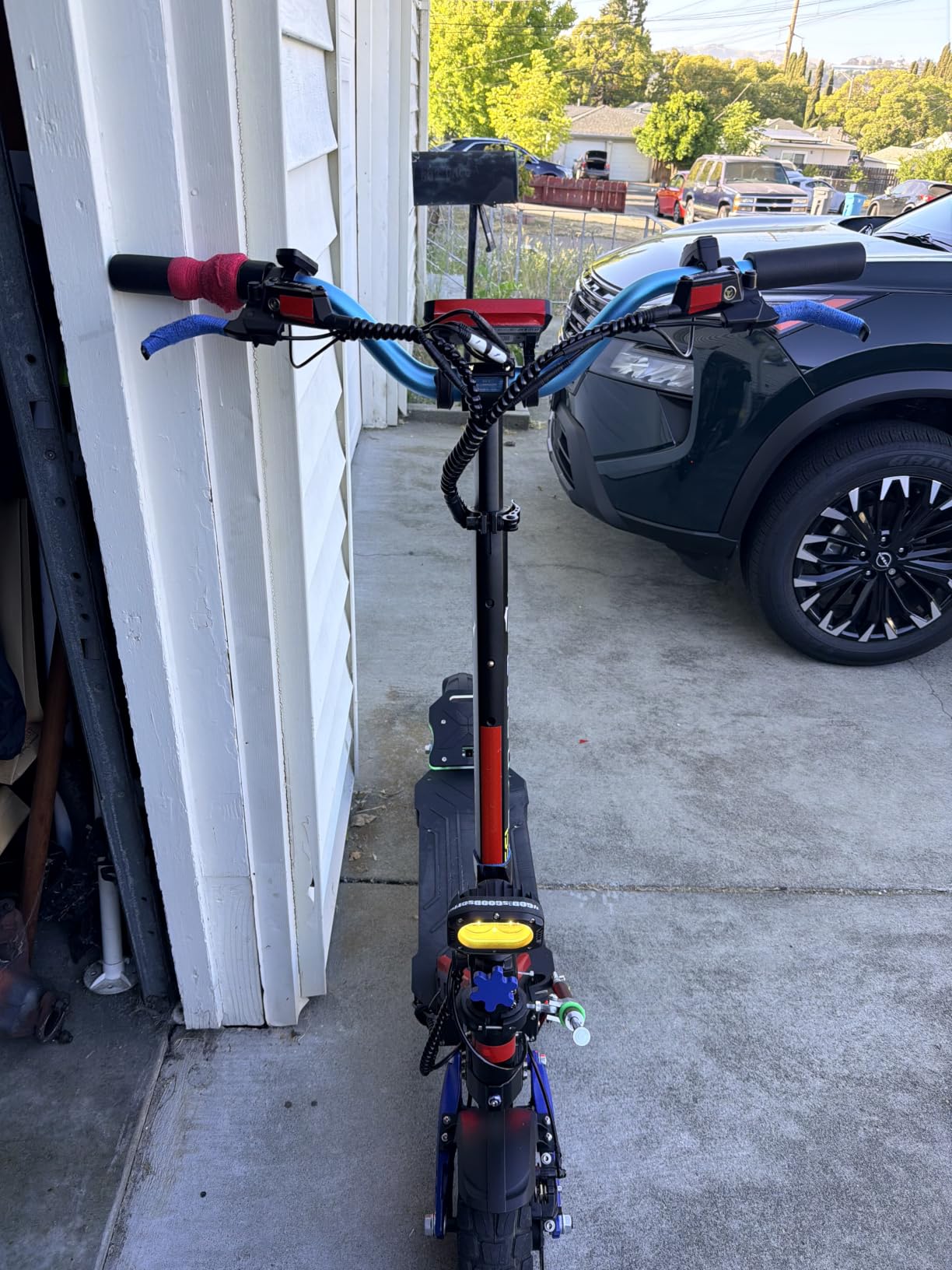 JUNLING Electric Scooter, 3600W/4000W Dual Motor, 45/50 Mph Top Speed, 50/55 Miles Max Range, 18.2AH/36AH Battery, Dual Suspension Hydraulic Braking System customer photo 1