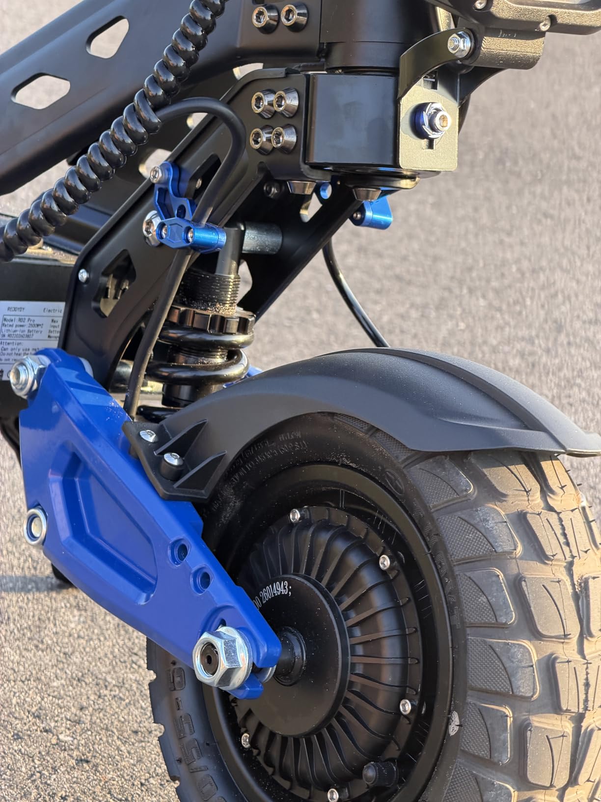 JUNLING Electric Scooter, 3600W/4000W Dual Motor, 45/50 Mph Top Speed, 50/55 Miles Max Range, 18.2AH/36AH Battery, Dual Suspension Hydraulic Braking System customer photo 2
