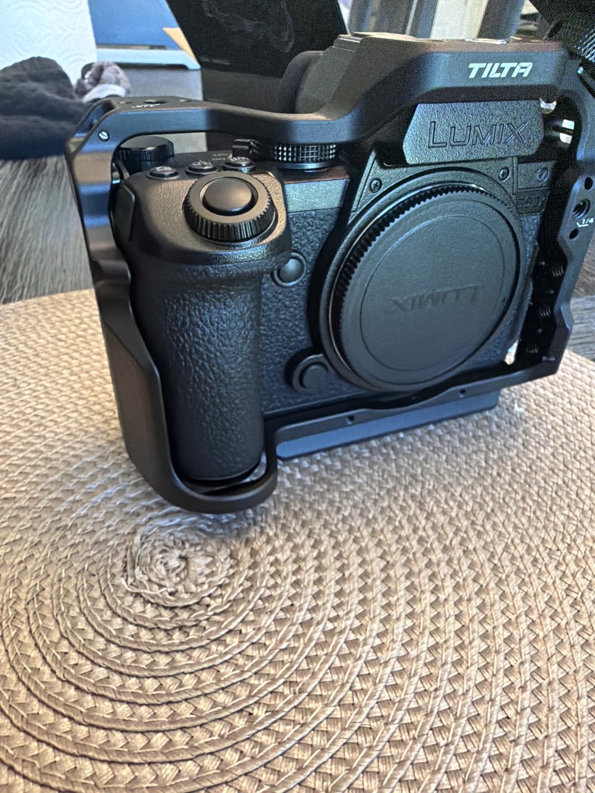 LUMIX S5IIX Mirrorless Camera, 24.2MP Full-Frame with Phase Hybrid AF, New Active I.S. Technology, Unlimited 4:2:2 10-Bit Recording with 20-60mm F3.5-5.6 L Mount Lens customer photo 2